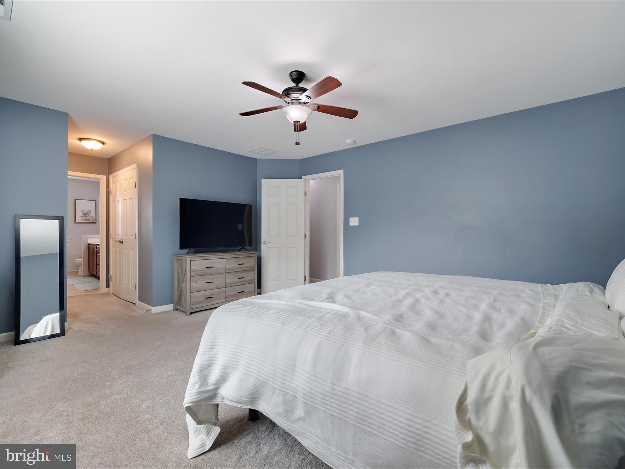 BRIDGEWATER AT CARVEL BEACH - Residential