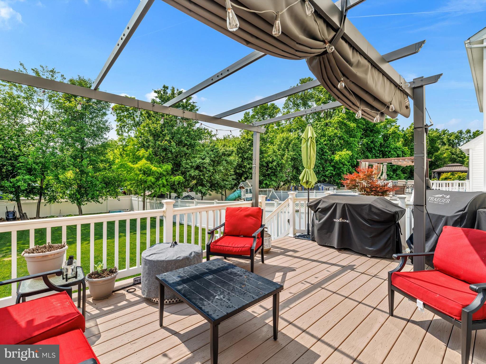 BRIDGEWATER AT CARVEL BEACH - Residential