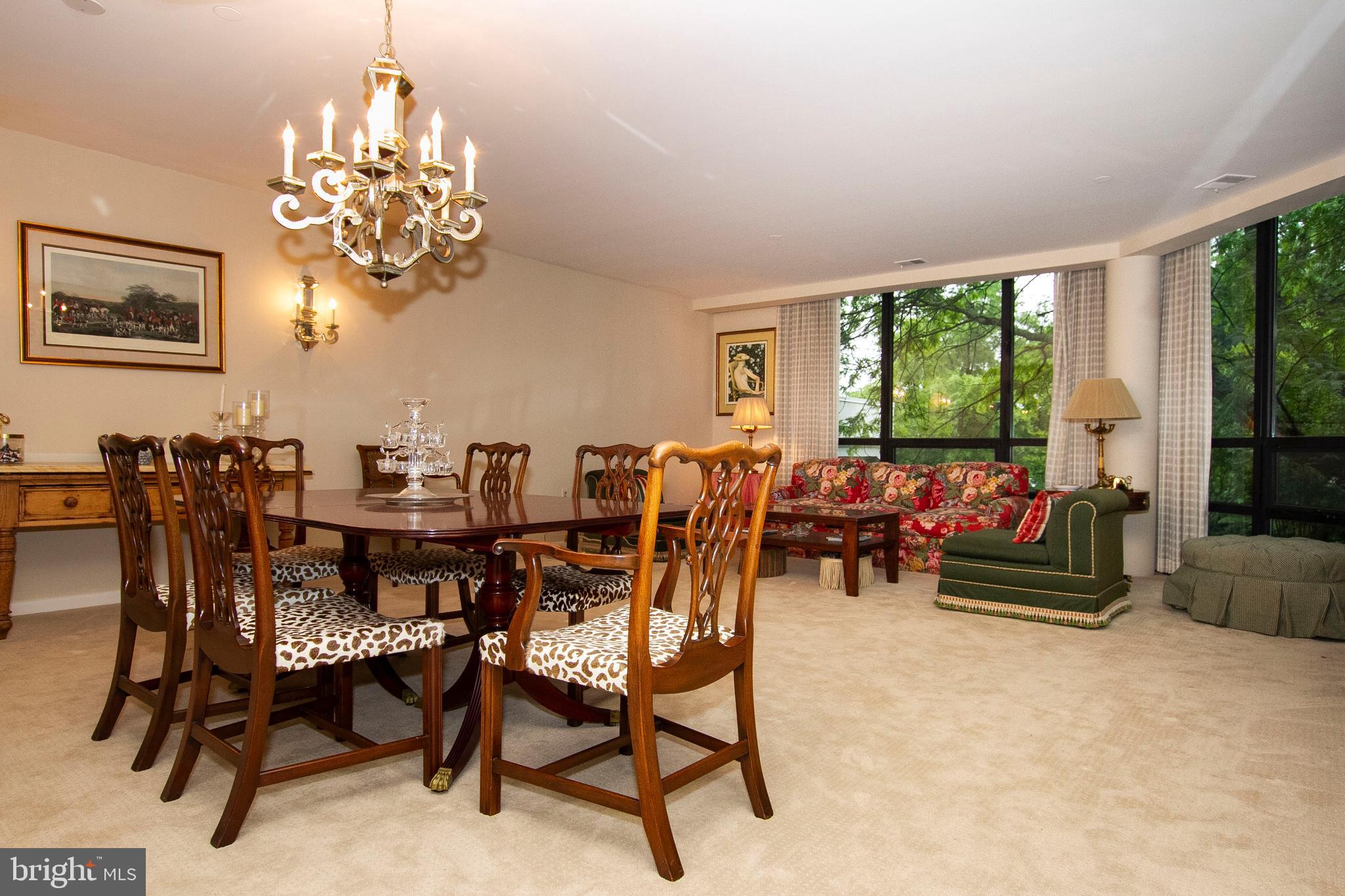 PAVILION IN THE PARK - Residential