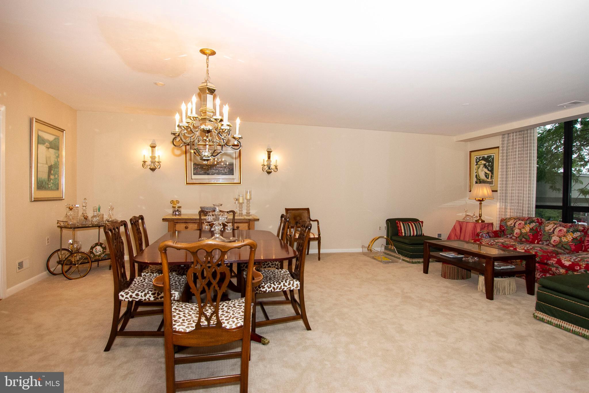 PAVILION IN THE PARK - Residential