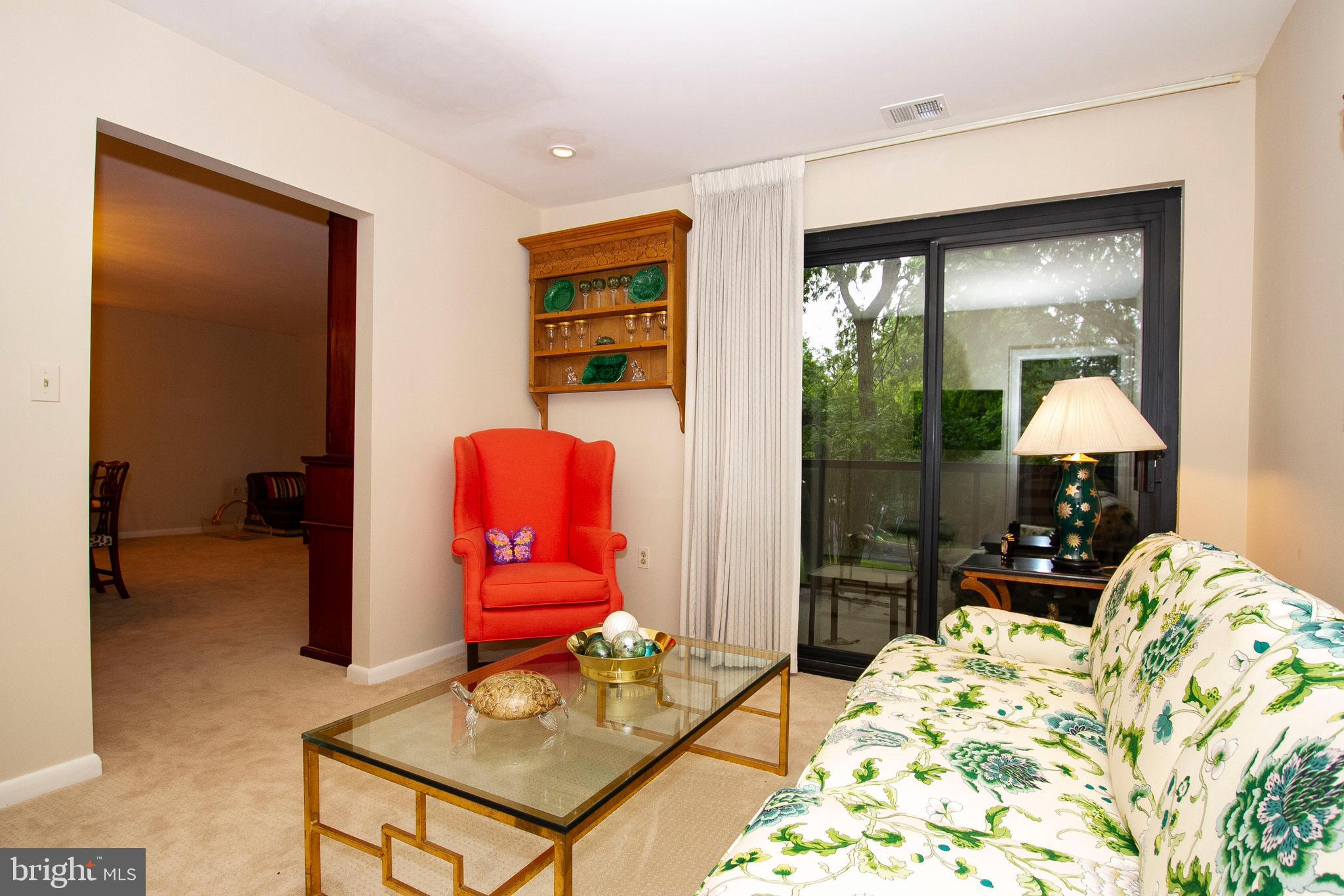 PAVILION IN THE PARK - Residential