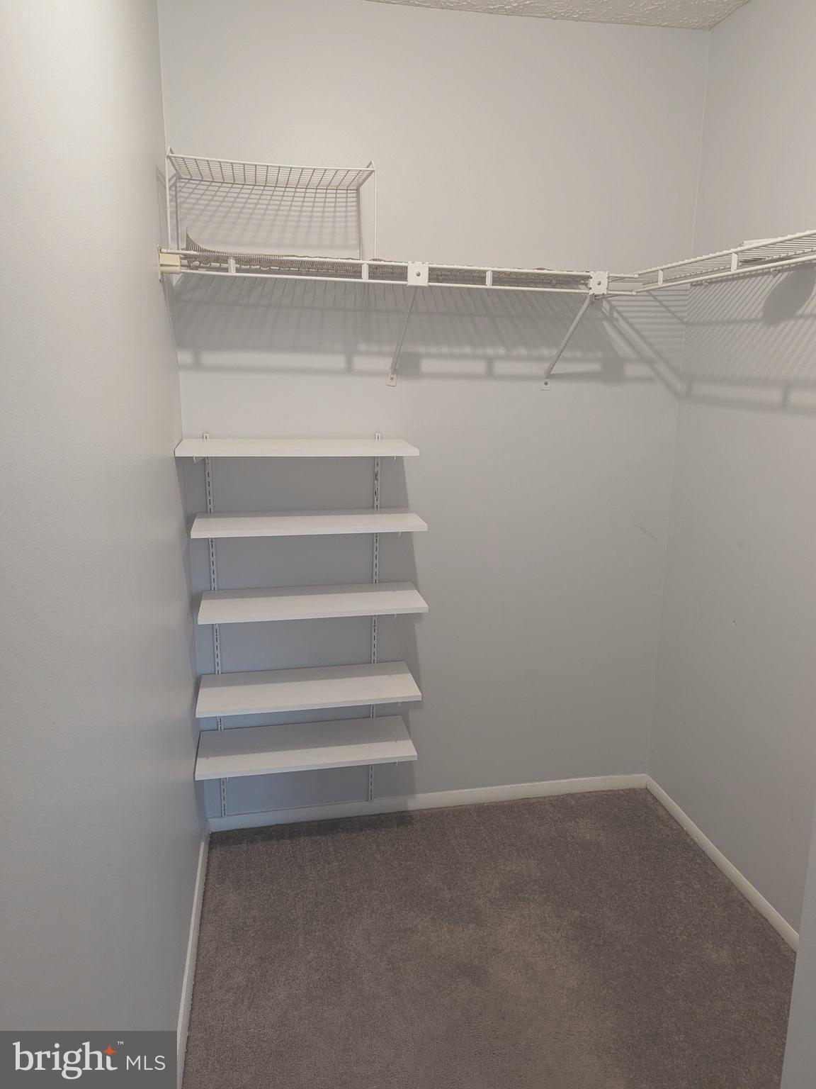 AMBERTOWNE - Residential Lease