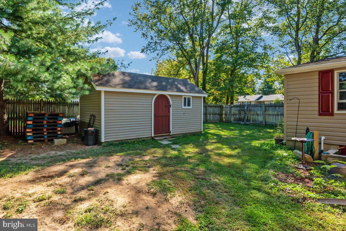 CHESTER HARBOR - Residential