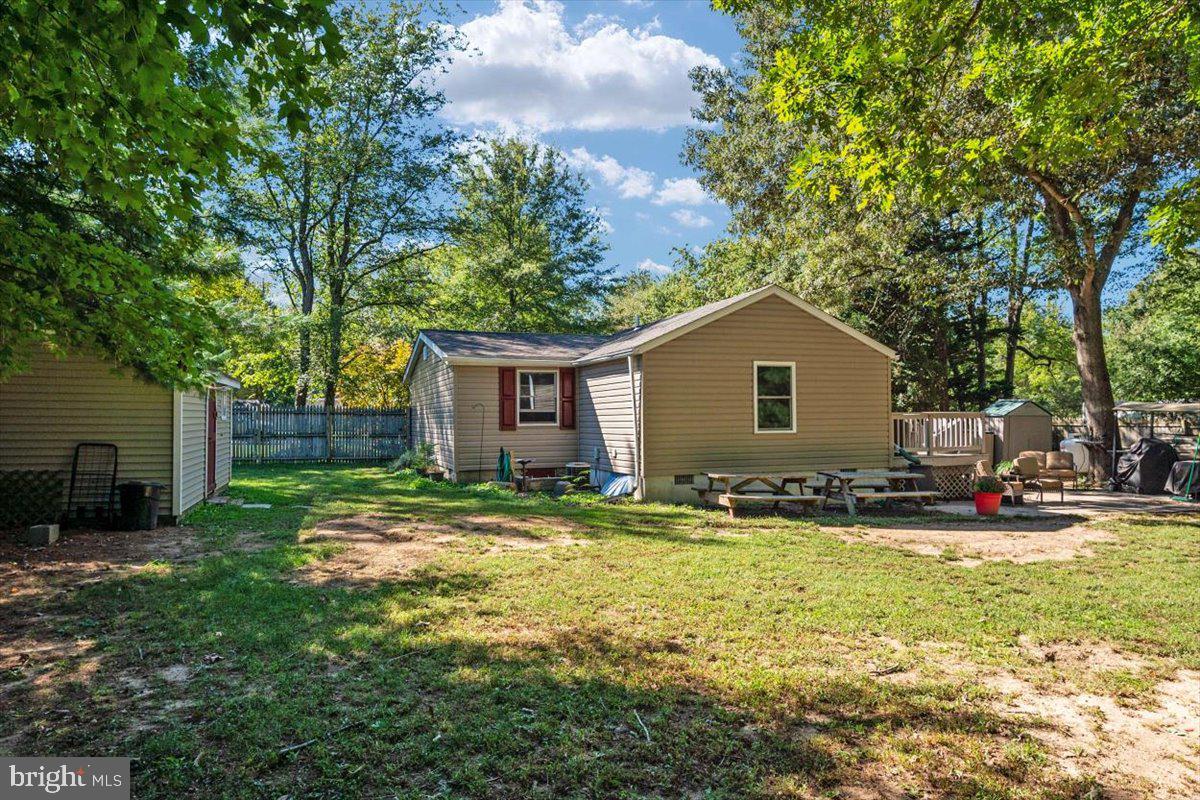 CHESTER HARBOR - Residential