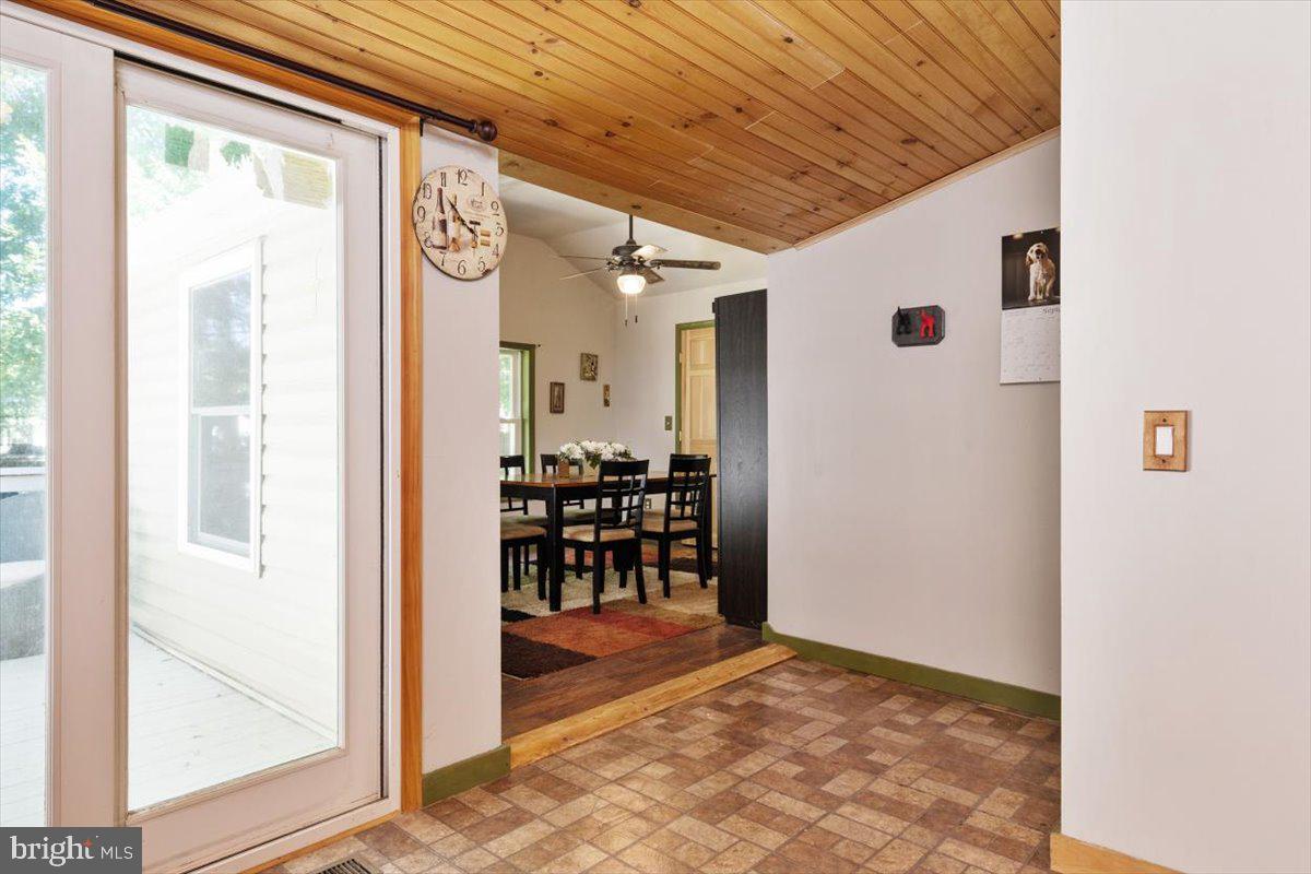 CHESTER HARBOR - Residential