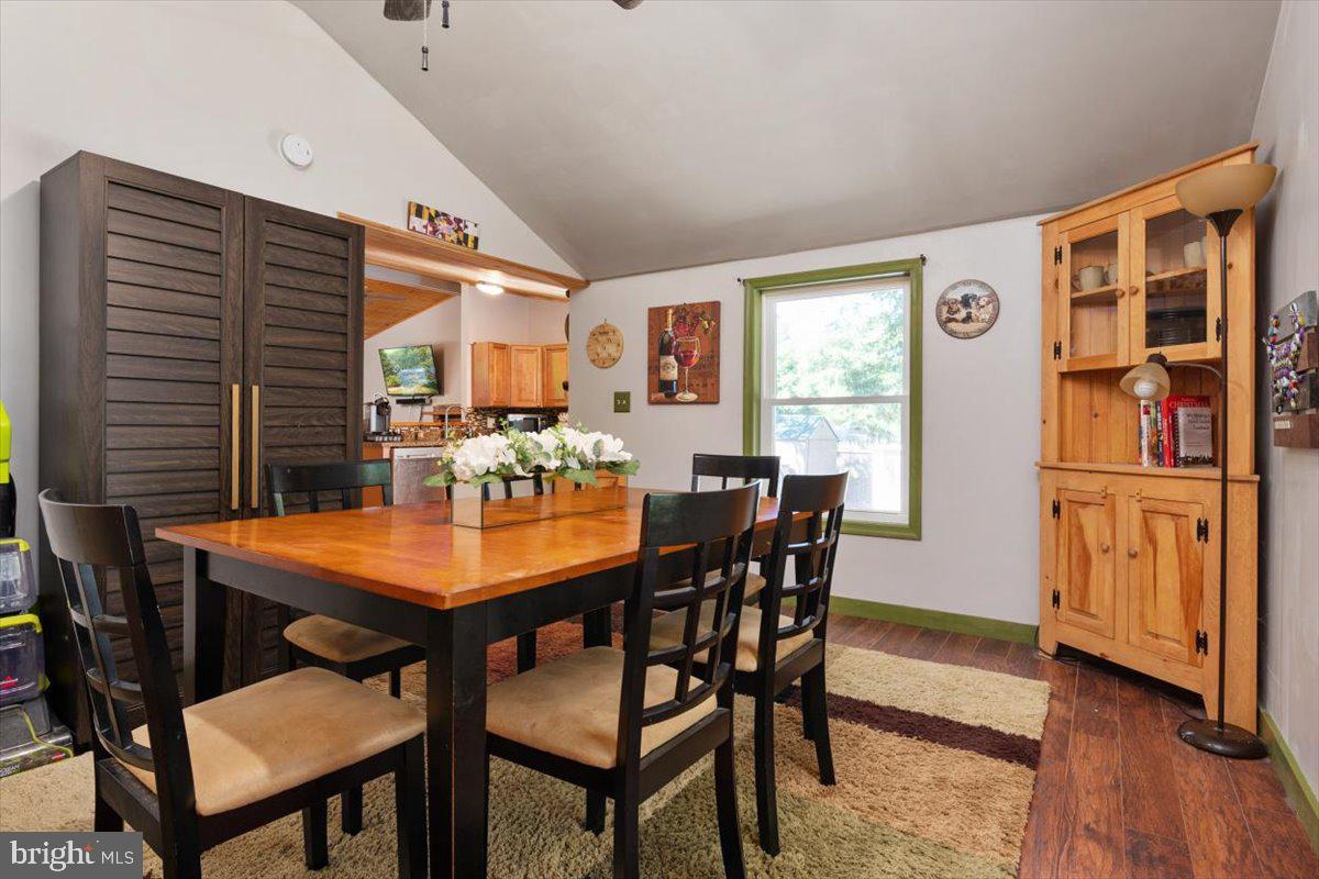 CHESTER HARBOR - Residential