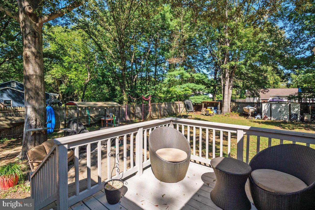 CHESTER HARBOR - Residential