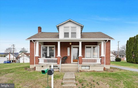 614 FLORENCE AVENUE HAMBURG PA 19526