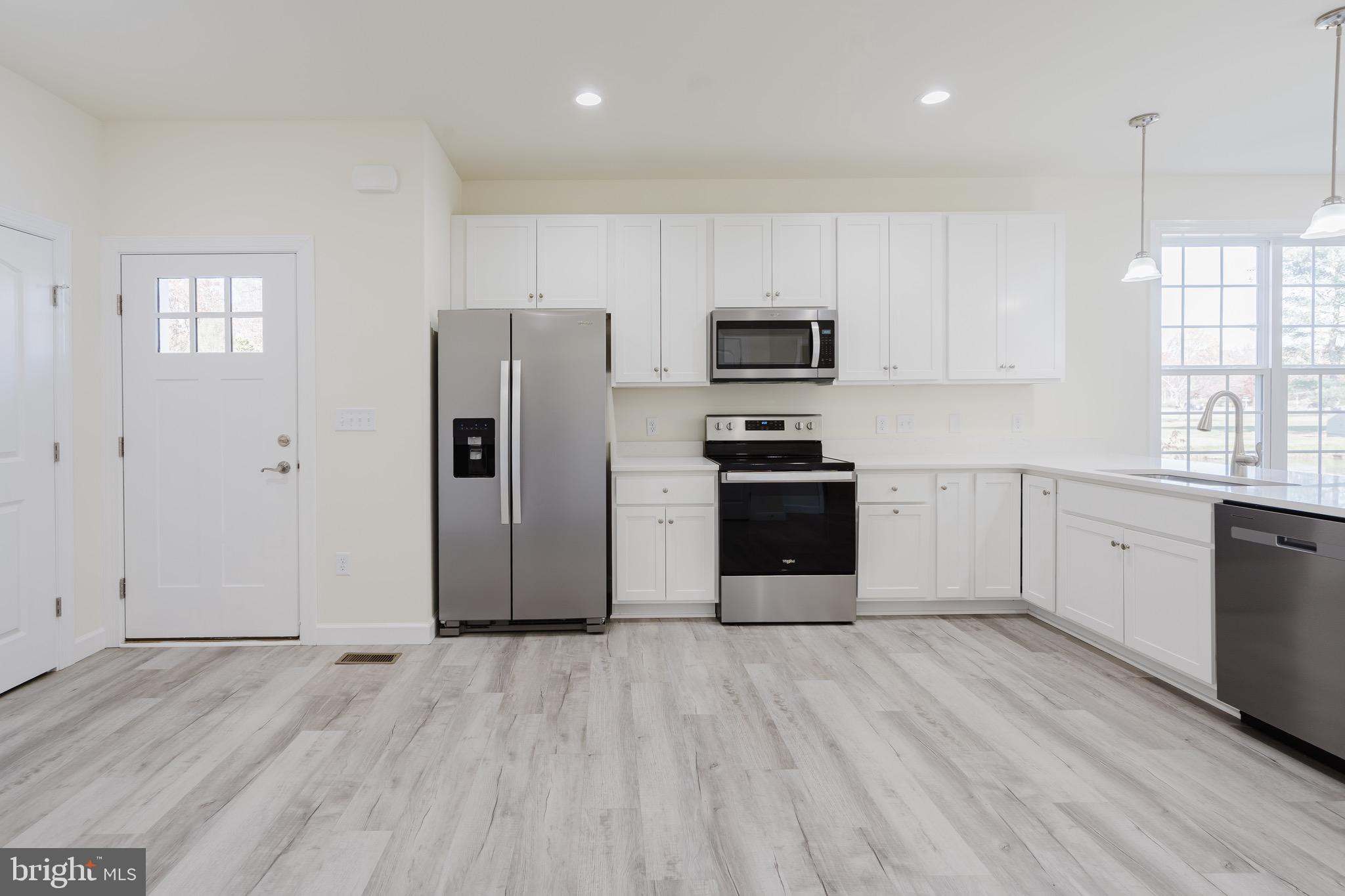 VILLAGES OF MAPLE DALE - Residential