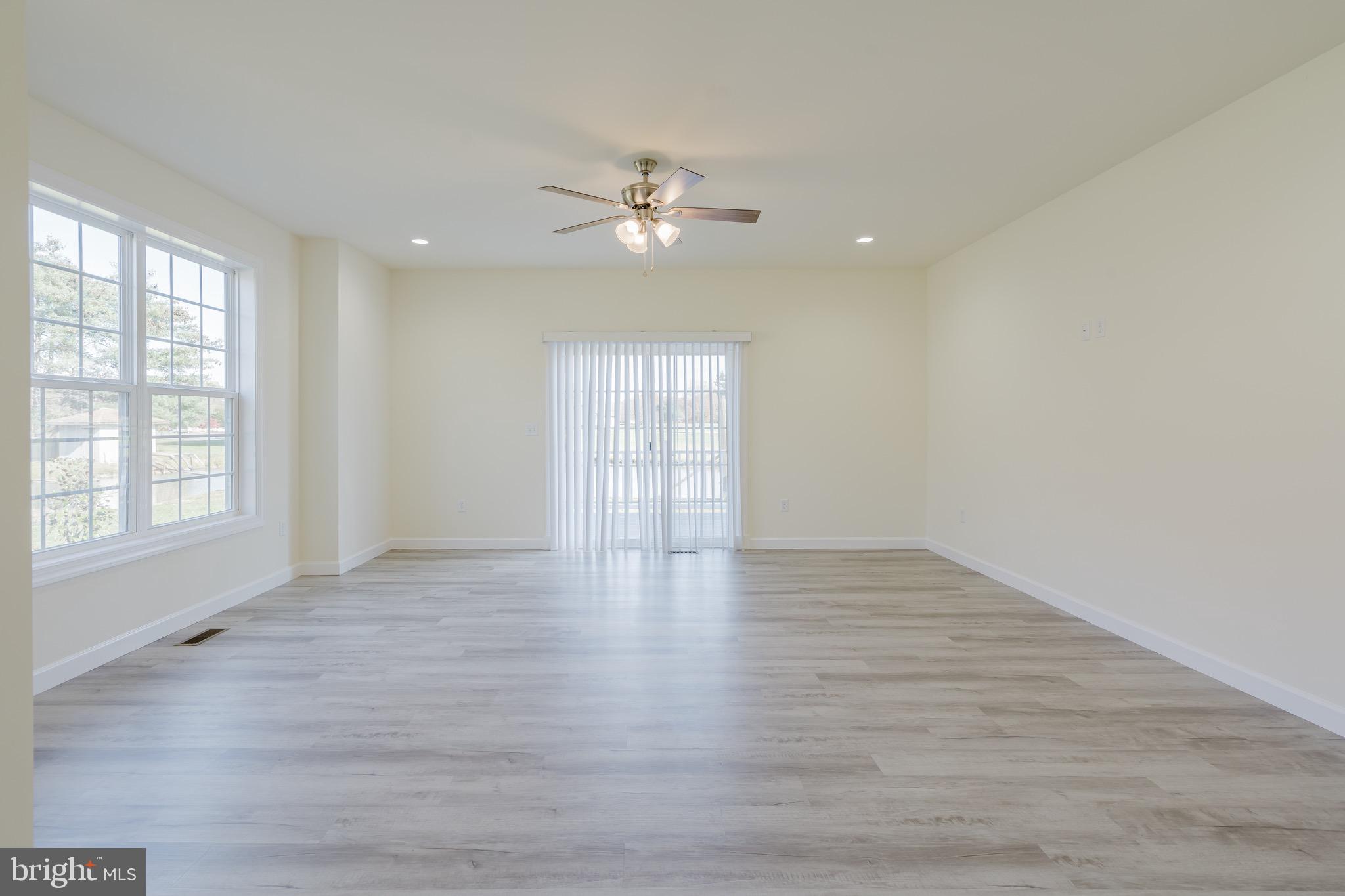 VILLAGES OF MAPLE DALE - Residential