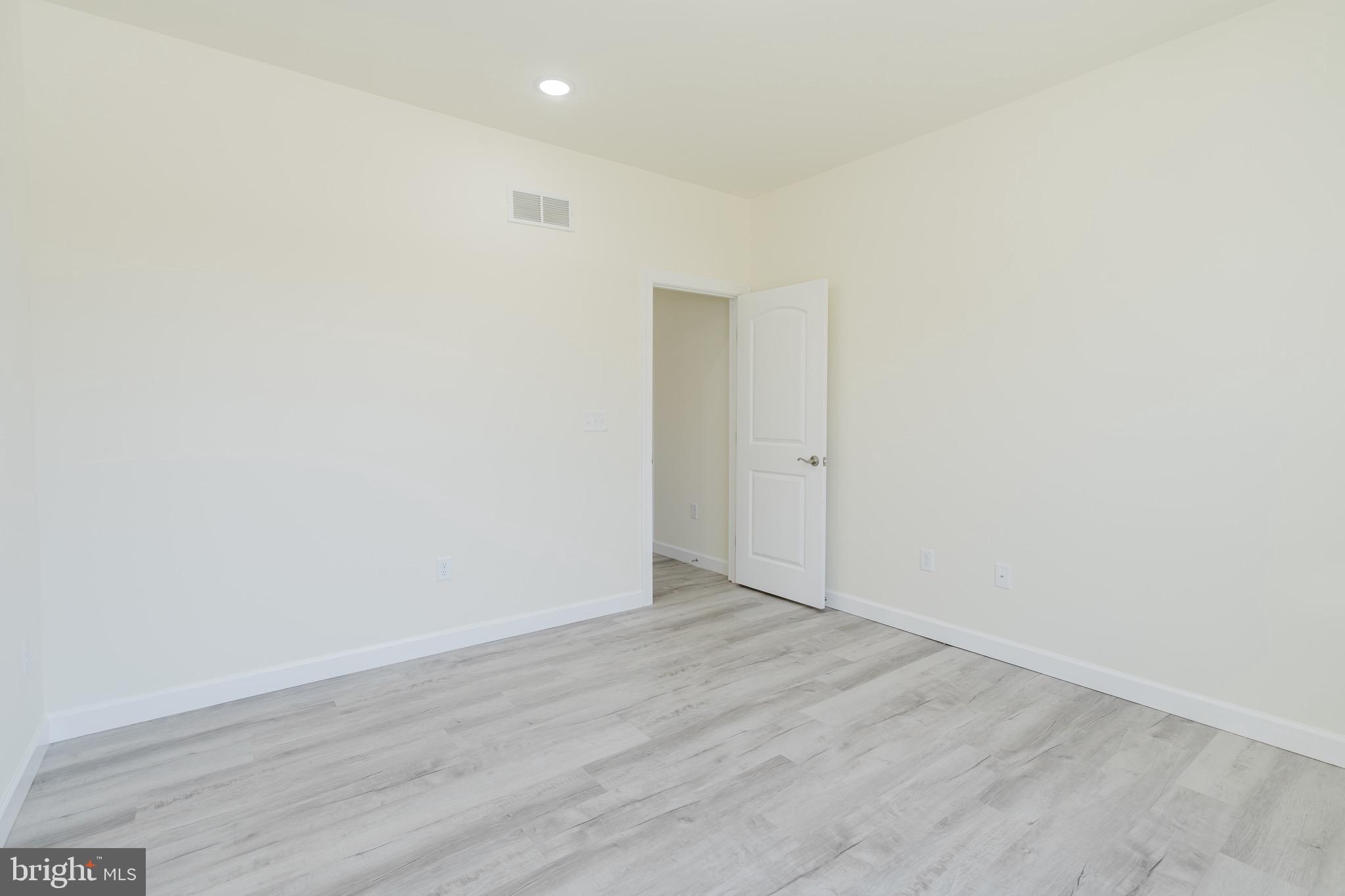 VILLAGES OF MAPLE DALE - Residential