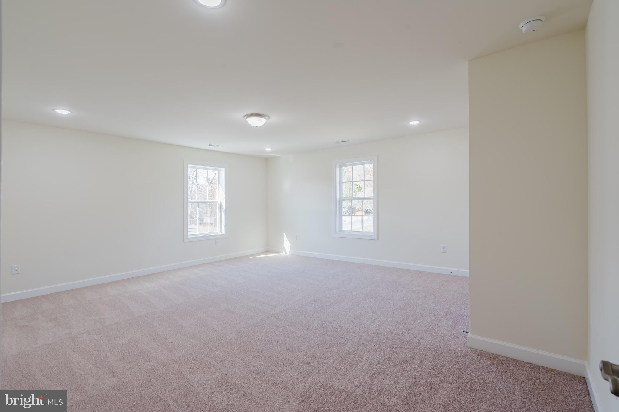 VILLAGES OF MAPLE DALE - Residential