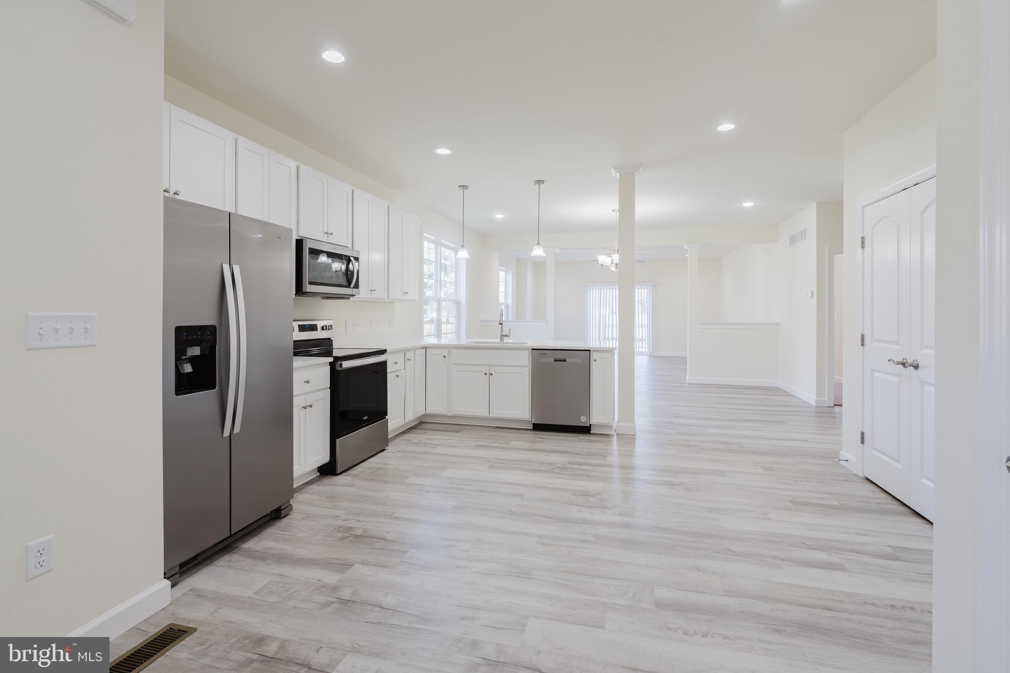 VILLAGES OF MAPLE DALE - Residential