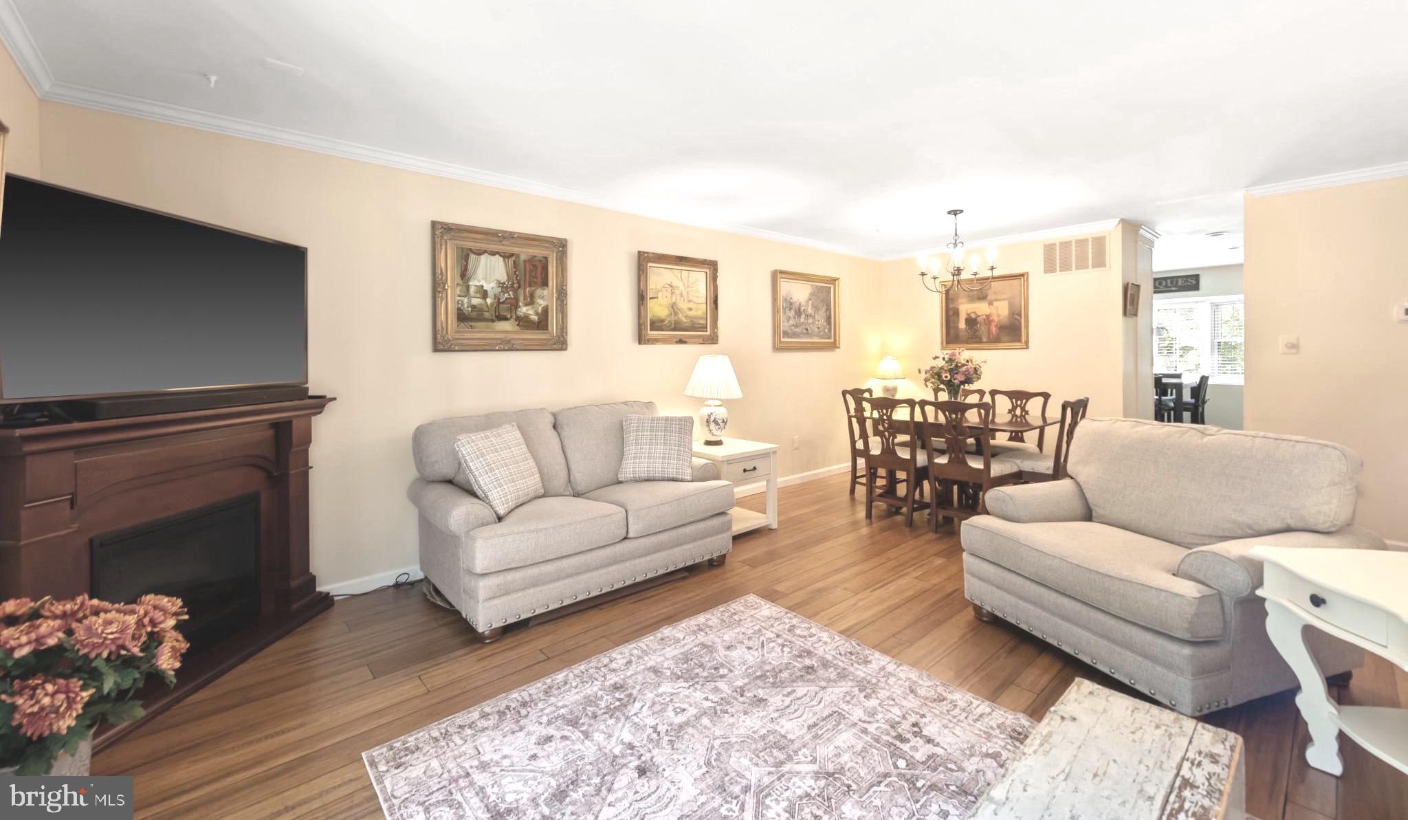 12 CROSS FALLS CIRCLE