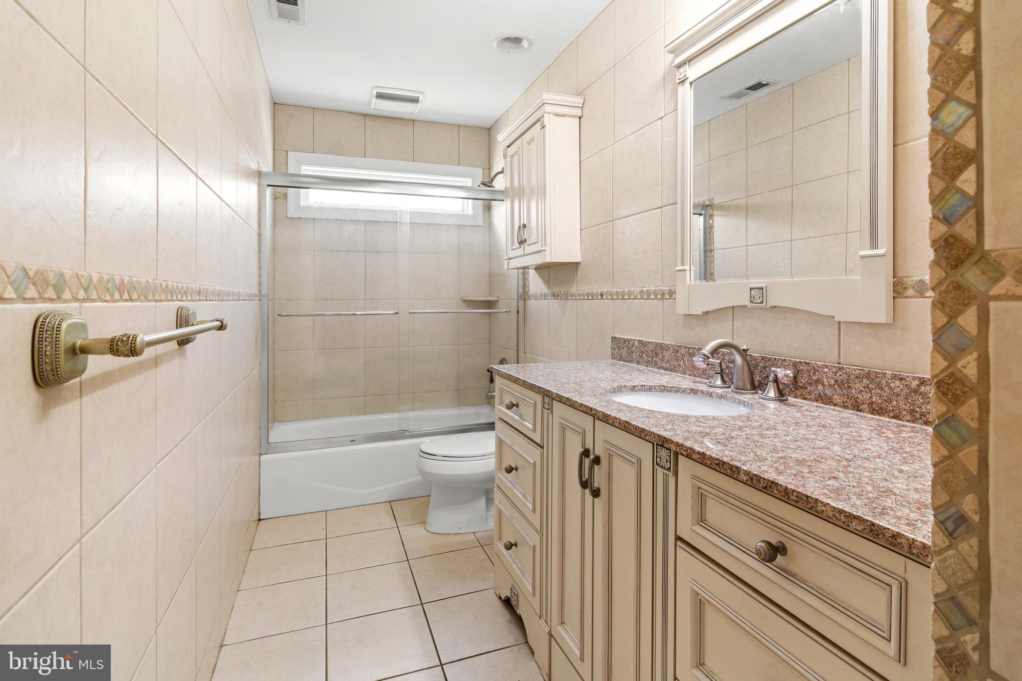 PIKESVILLE - Residential