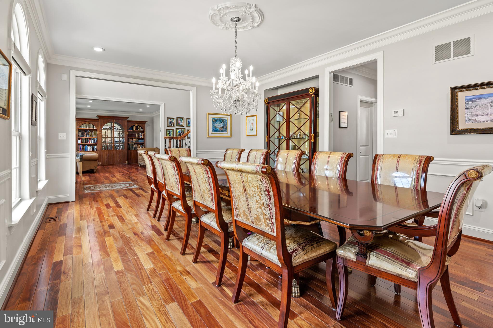 PIKESVILLE - Residential