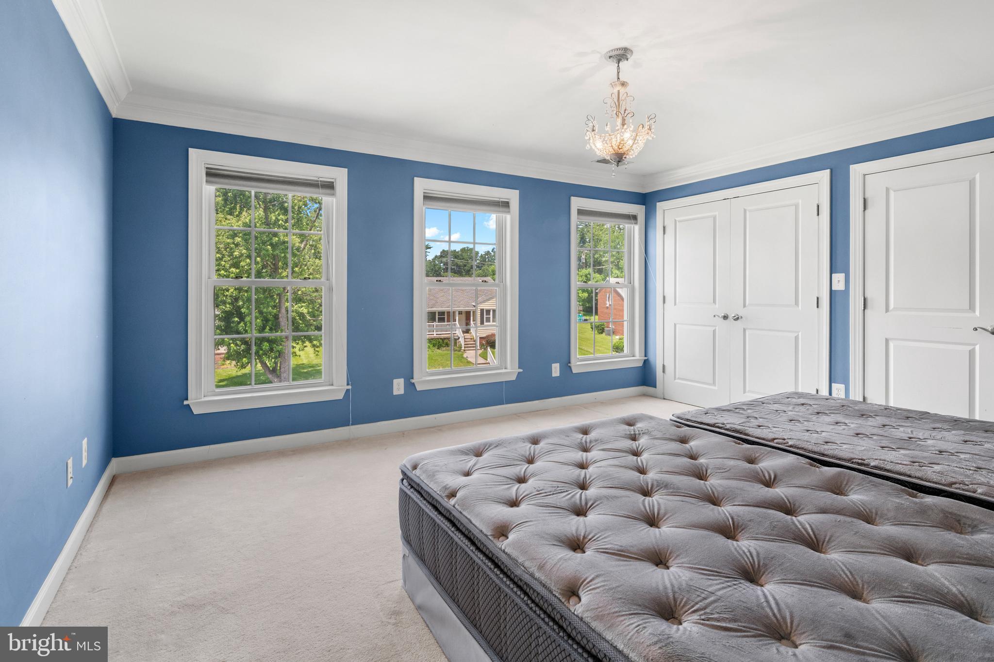 PIKESVILLE - Residential