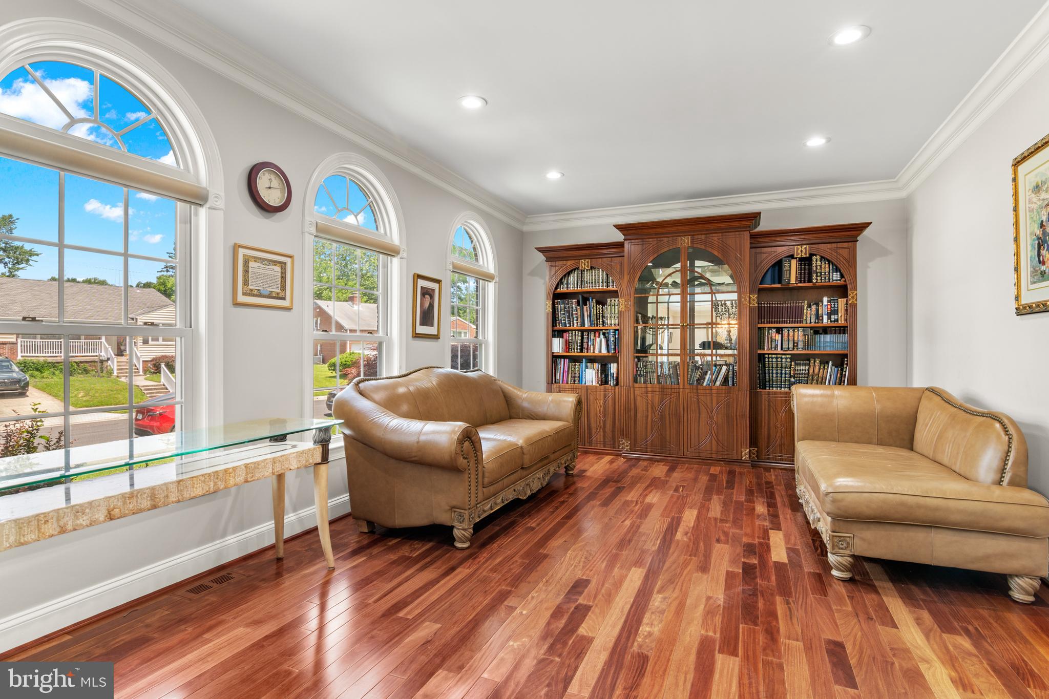 PIKESVILLE - Residential