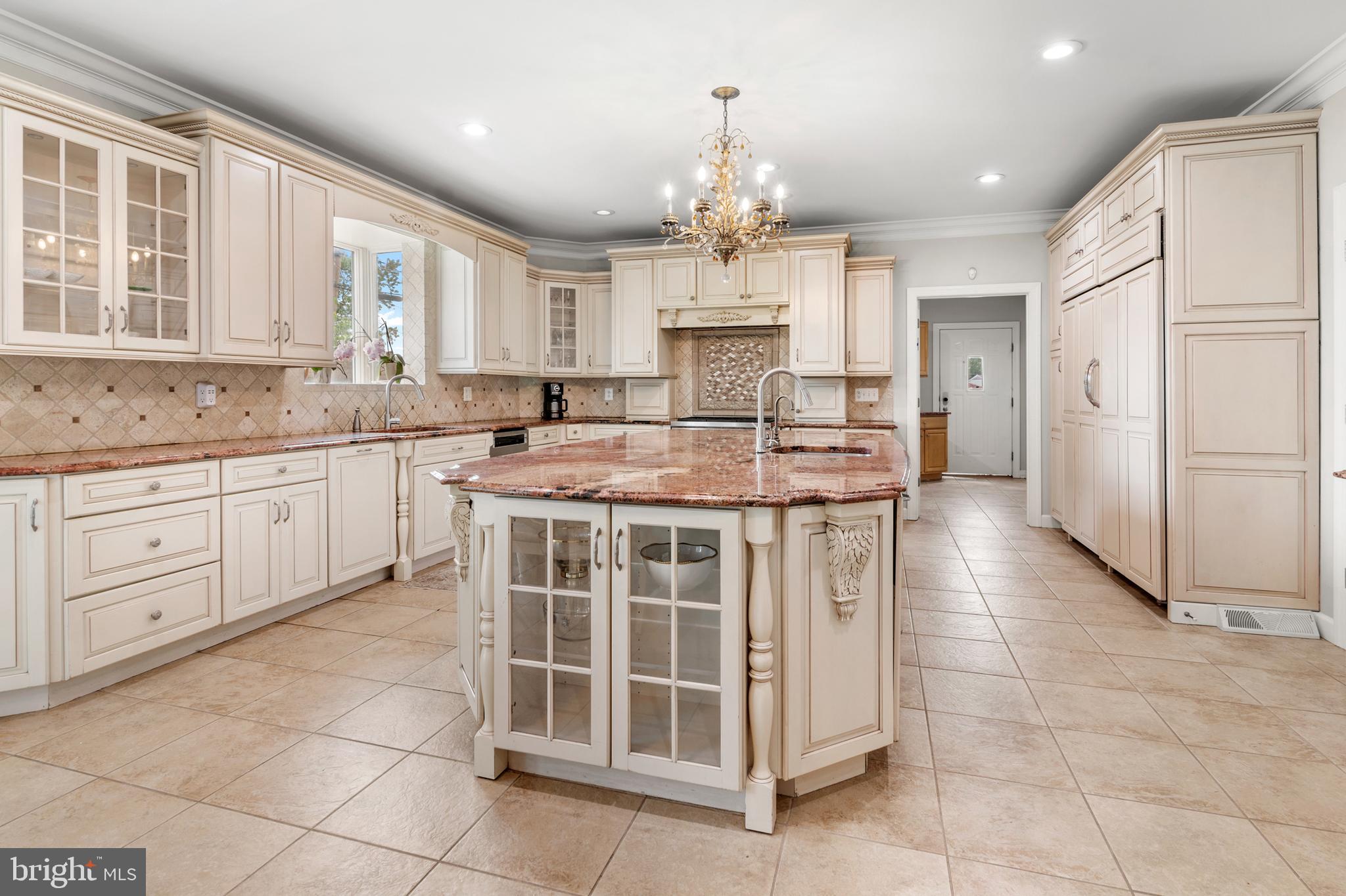 PIKESVILLE - Residential