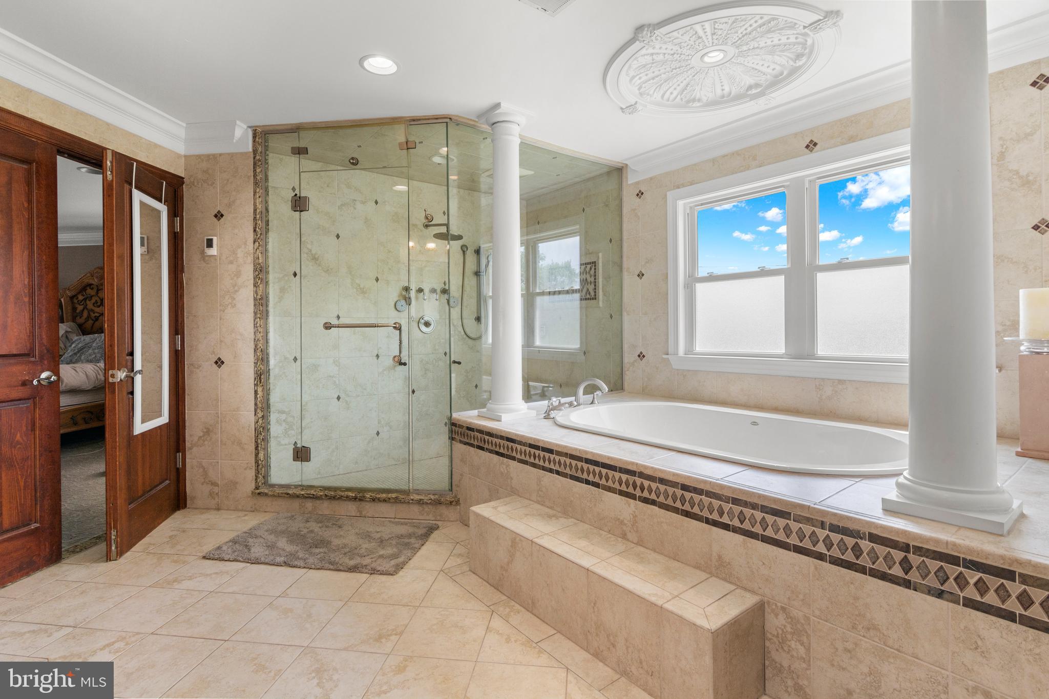 PIKESVILLE - Residential