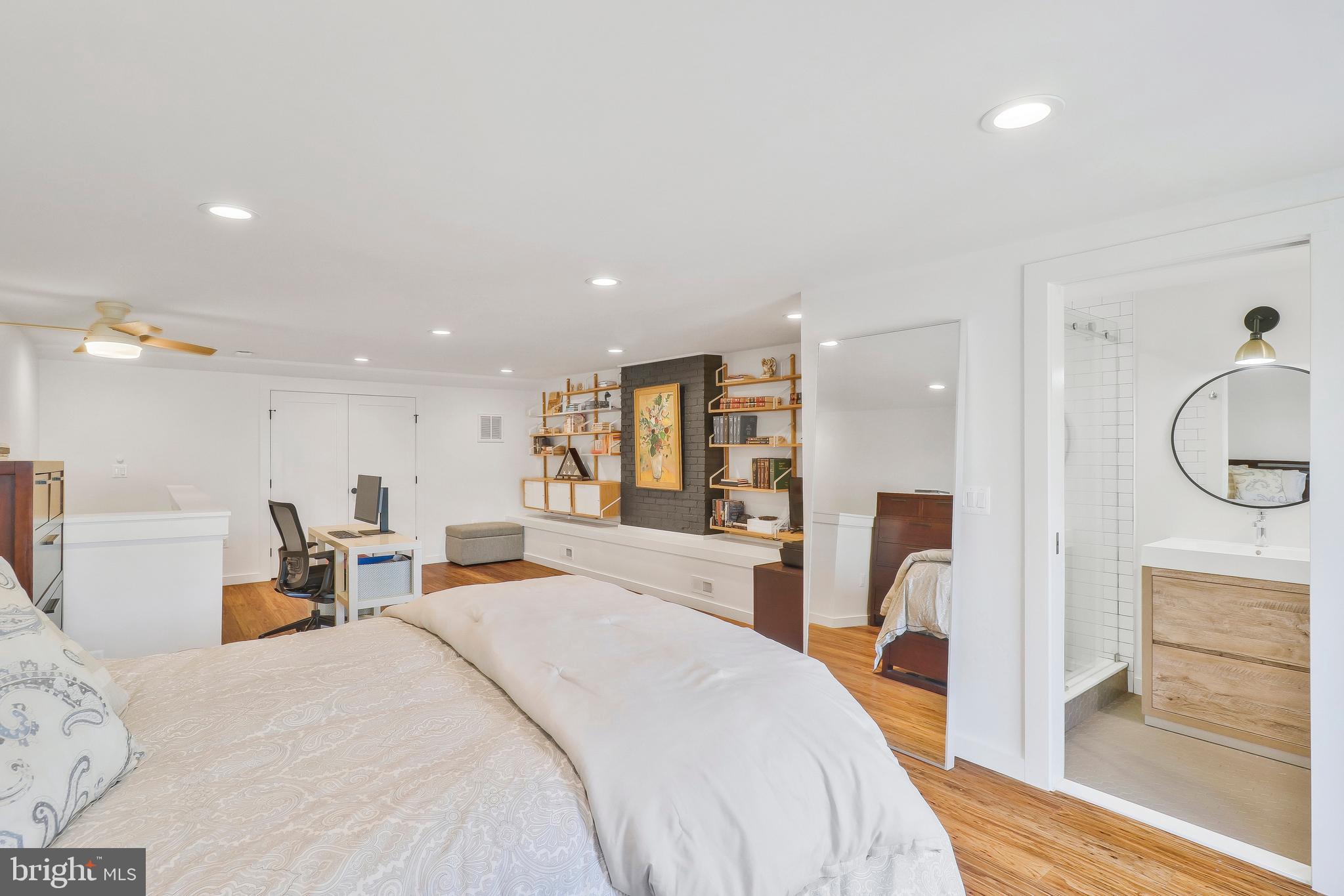 YATES GARDENS - Residential