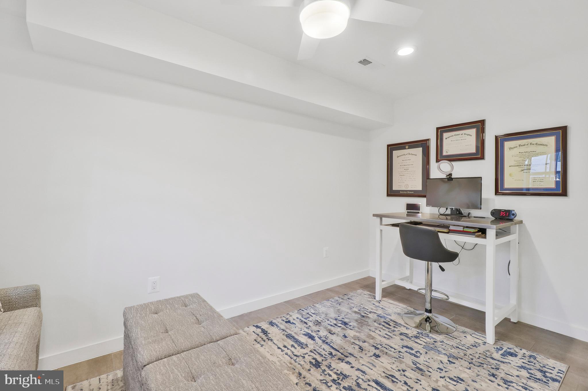 YATES GARDENS - Residential