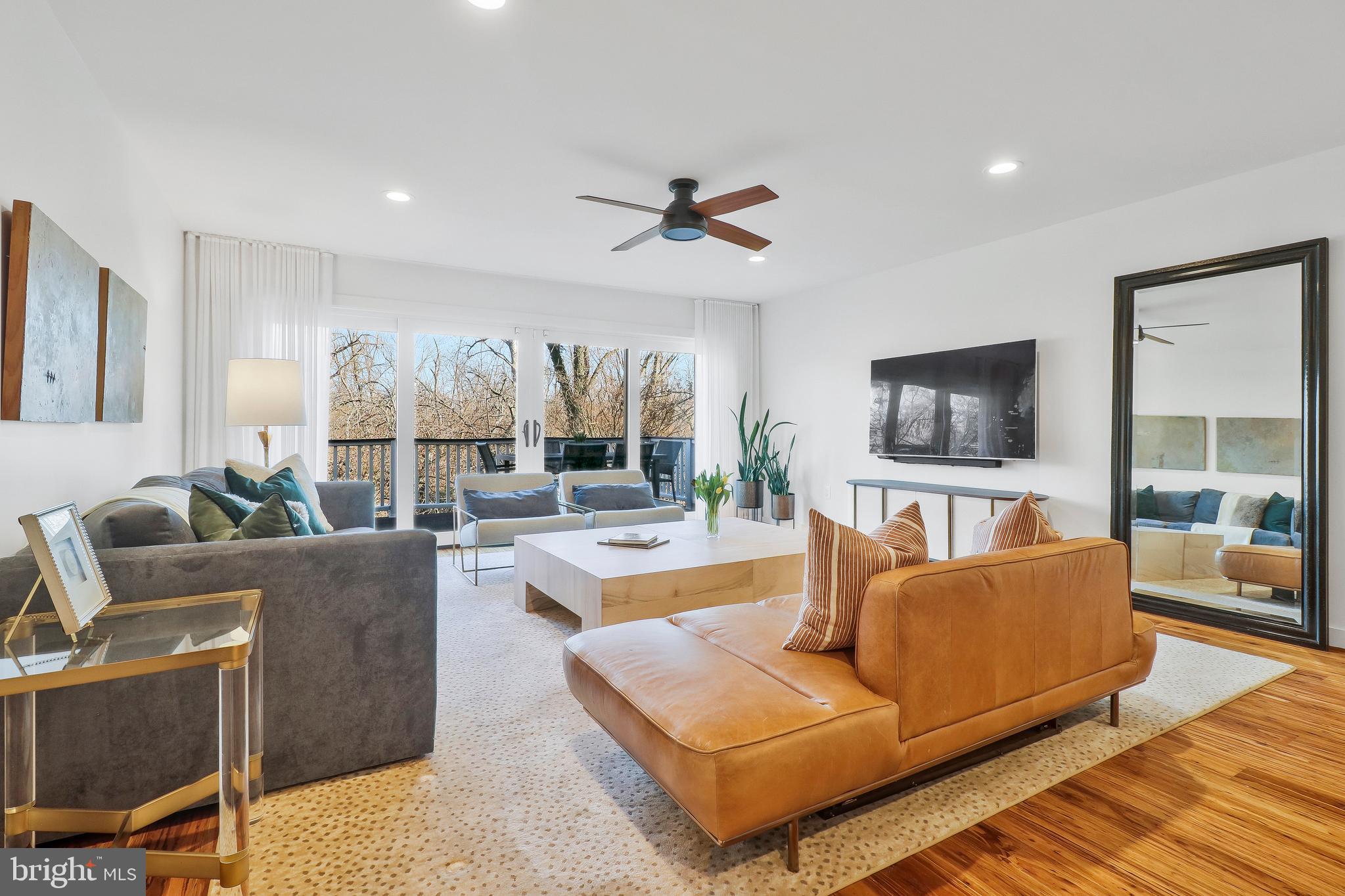 YATES GARDENS - Residential