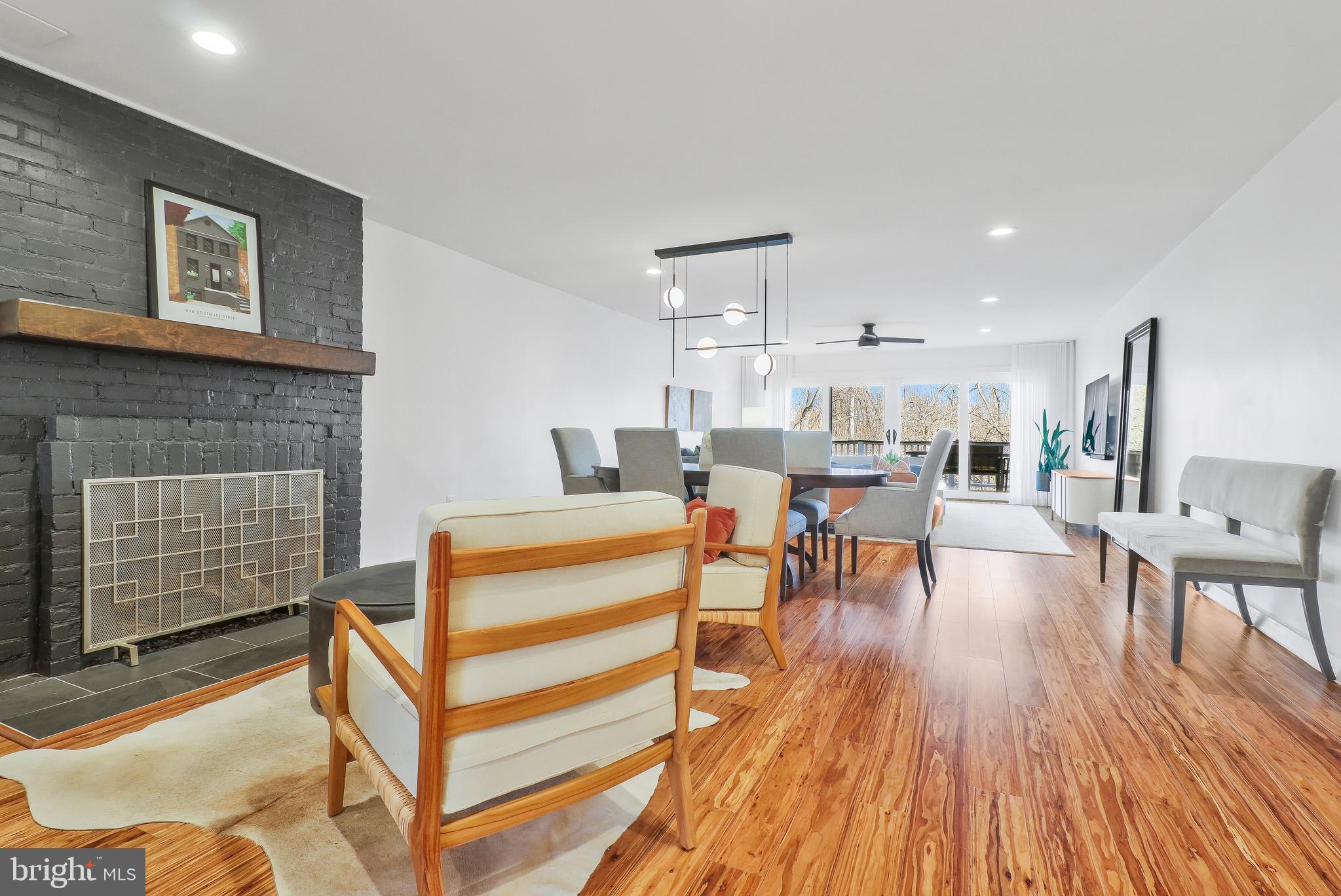 YATES GARDENS - Residential