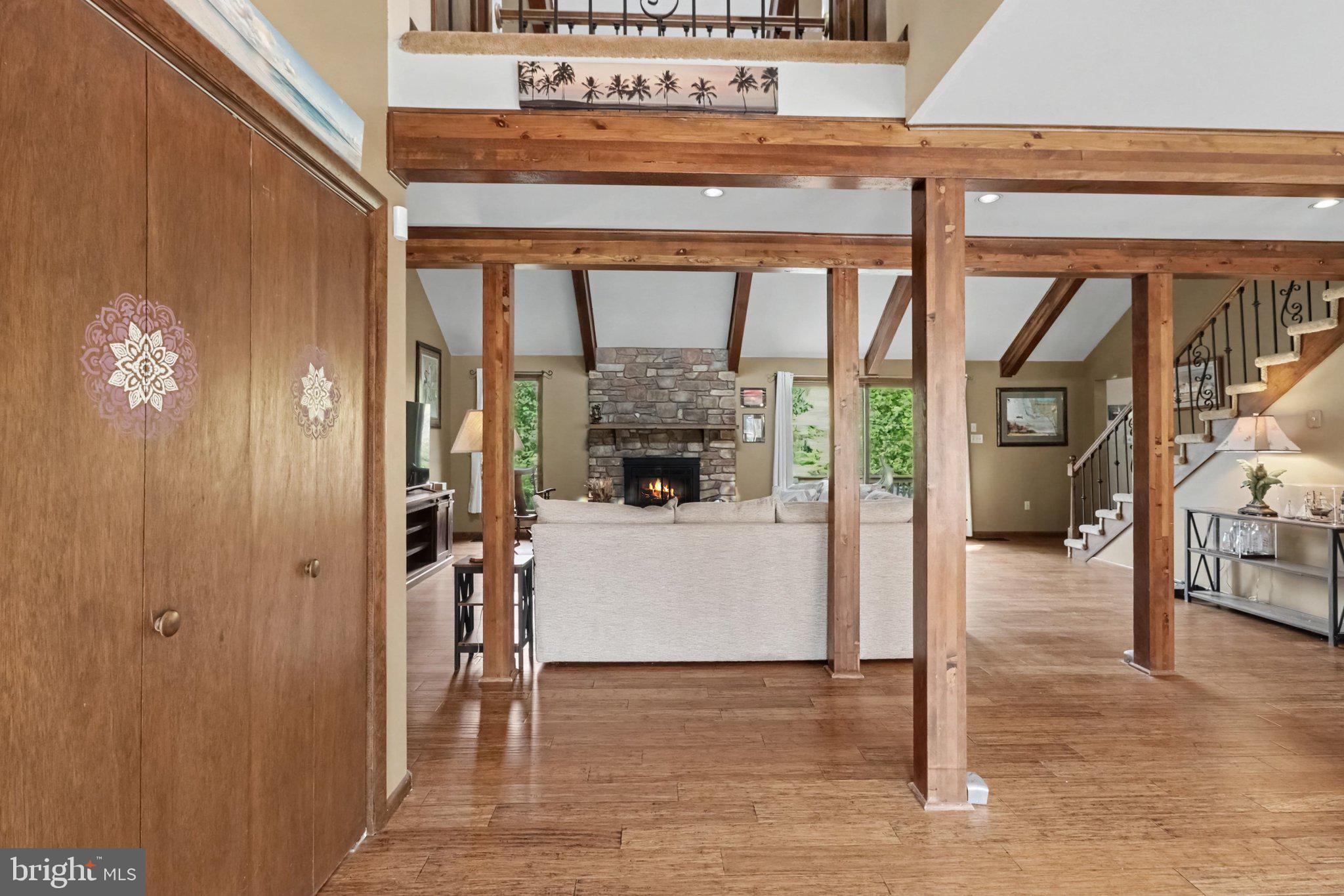 2134 SYCAMORE DRIVE