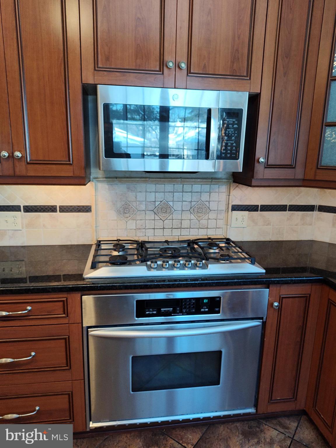 UPPER PARK HEIGHTS - Residential