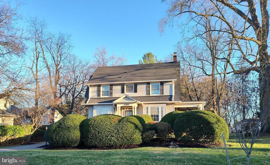 One-of-a-kind 6 BR 4.5 BA on a 1/3 acre lot.  2-zone central AC, hardwood floors, fully finished attic and basement.  Updated kitchen with granite counters, 2 sinks, 2 ovens, 2 dishwashers, extra pantry space.
Laundry on main floor, tons of storage, additional family room and den.  New roof w/gutter guards.  Updated electric 200amp. Updated main sewer line. Huge living room with crown moldings, built-ins, and 2 double French doors leading to a covered patio with a ceiling fan.  Garage was converted to fully renovated in-law studio apartment.