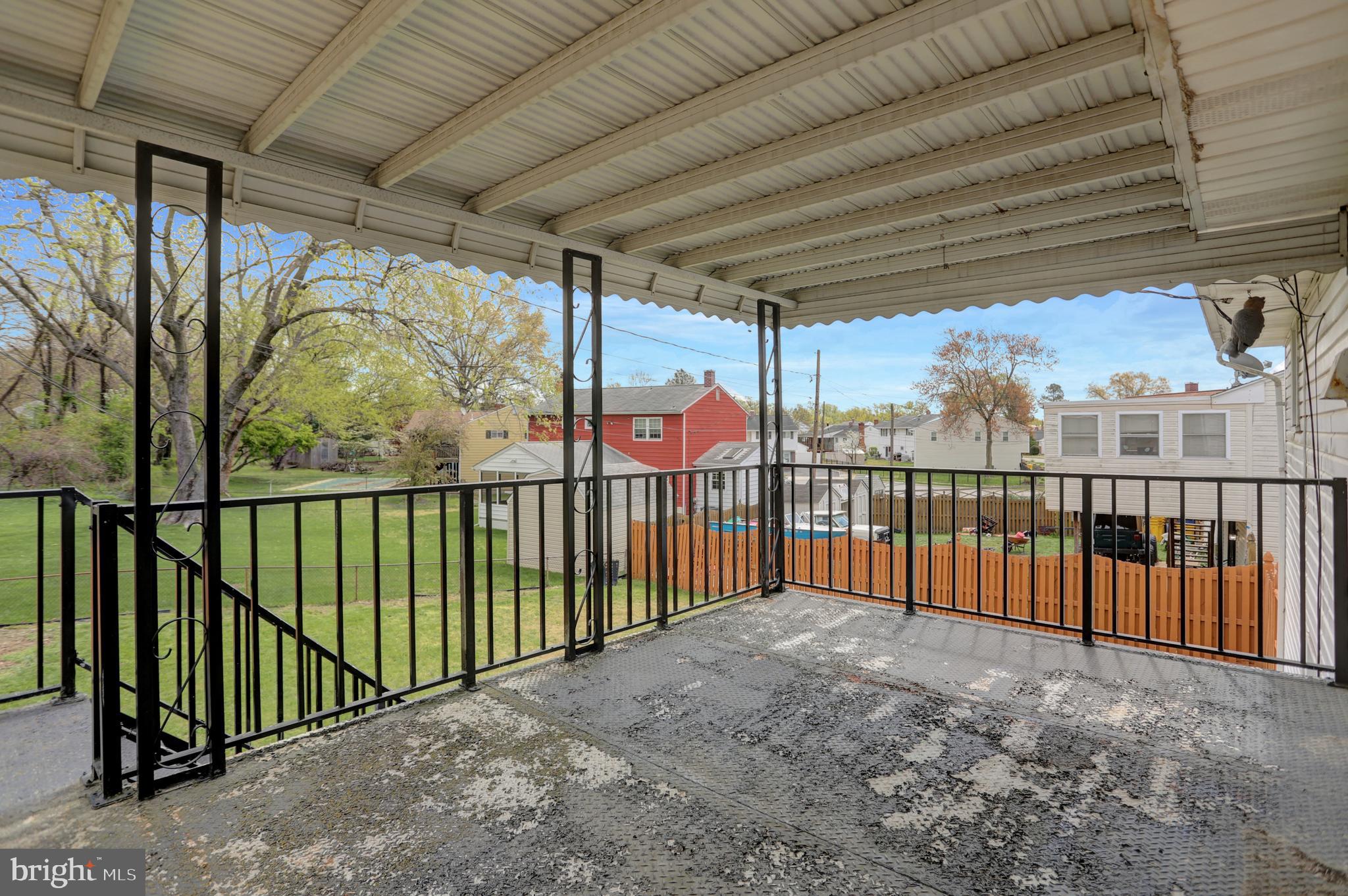 RIPPLING RIDGE - Residential