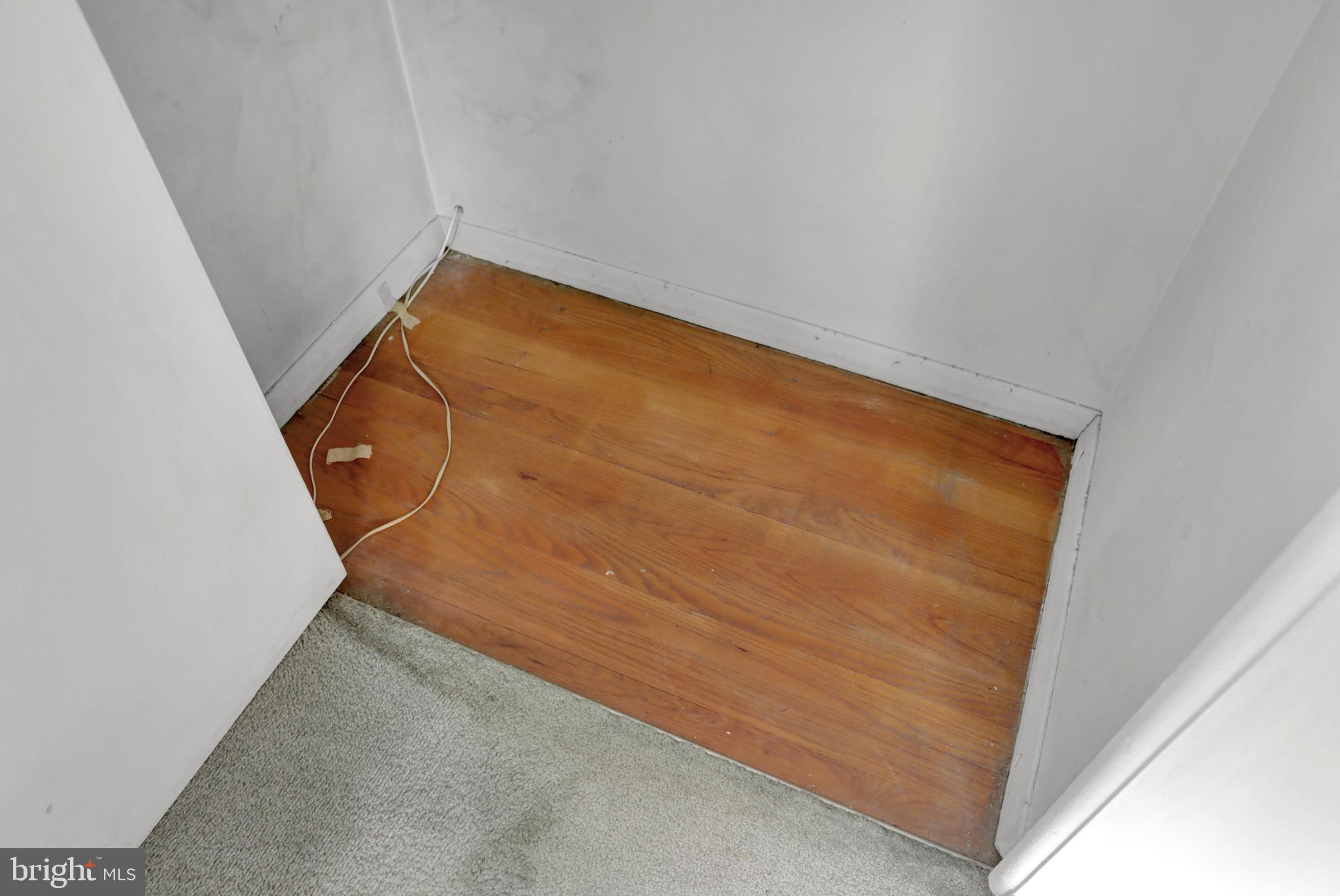 RIPPLING RIDGE - Residential