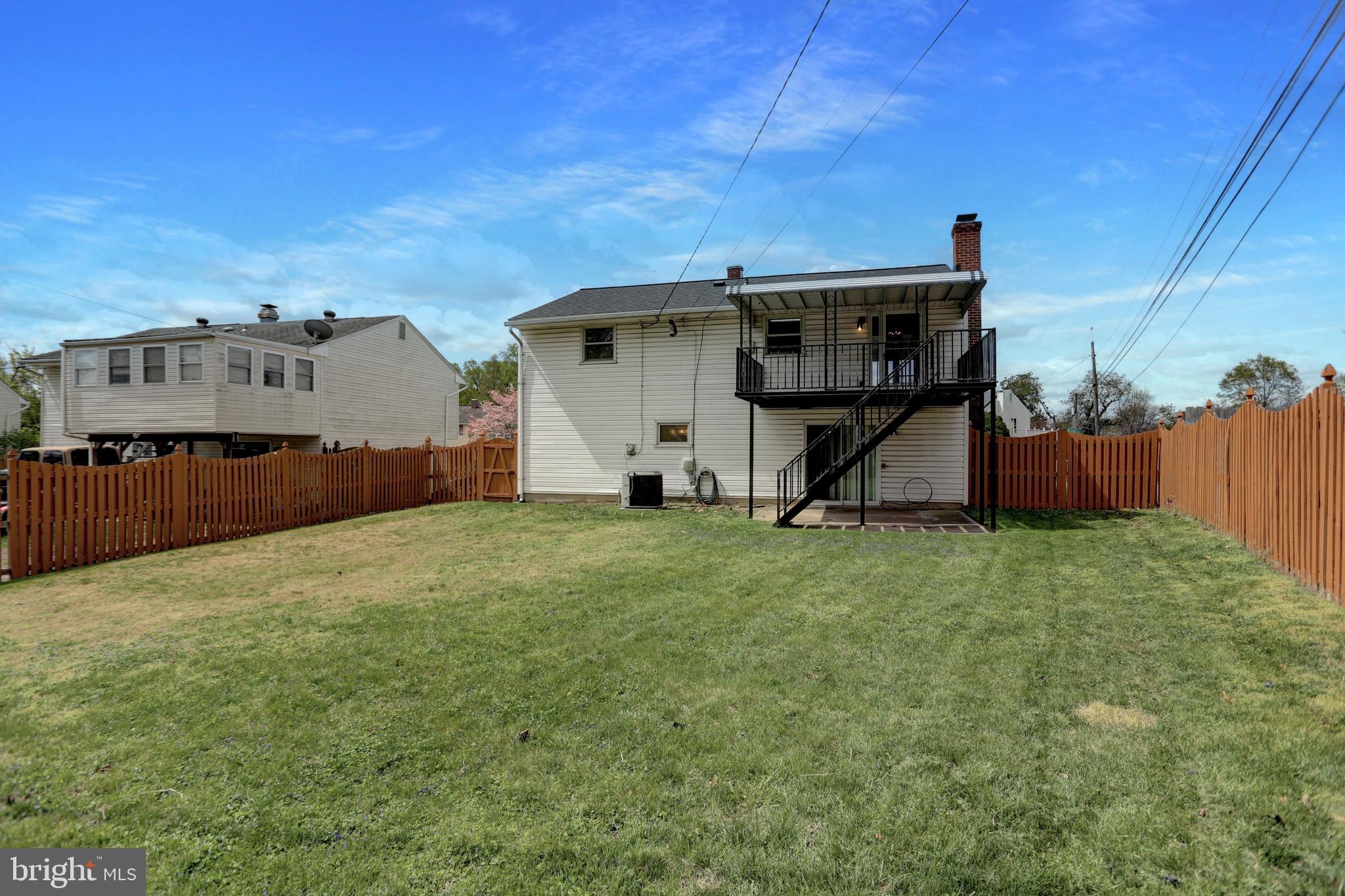 RIPPLING RIDGE - Residential