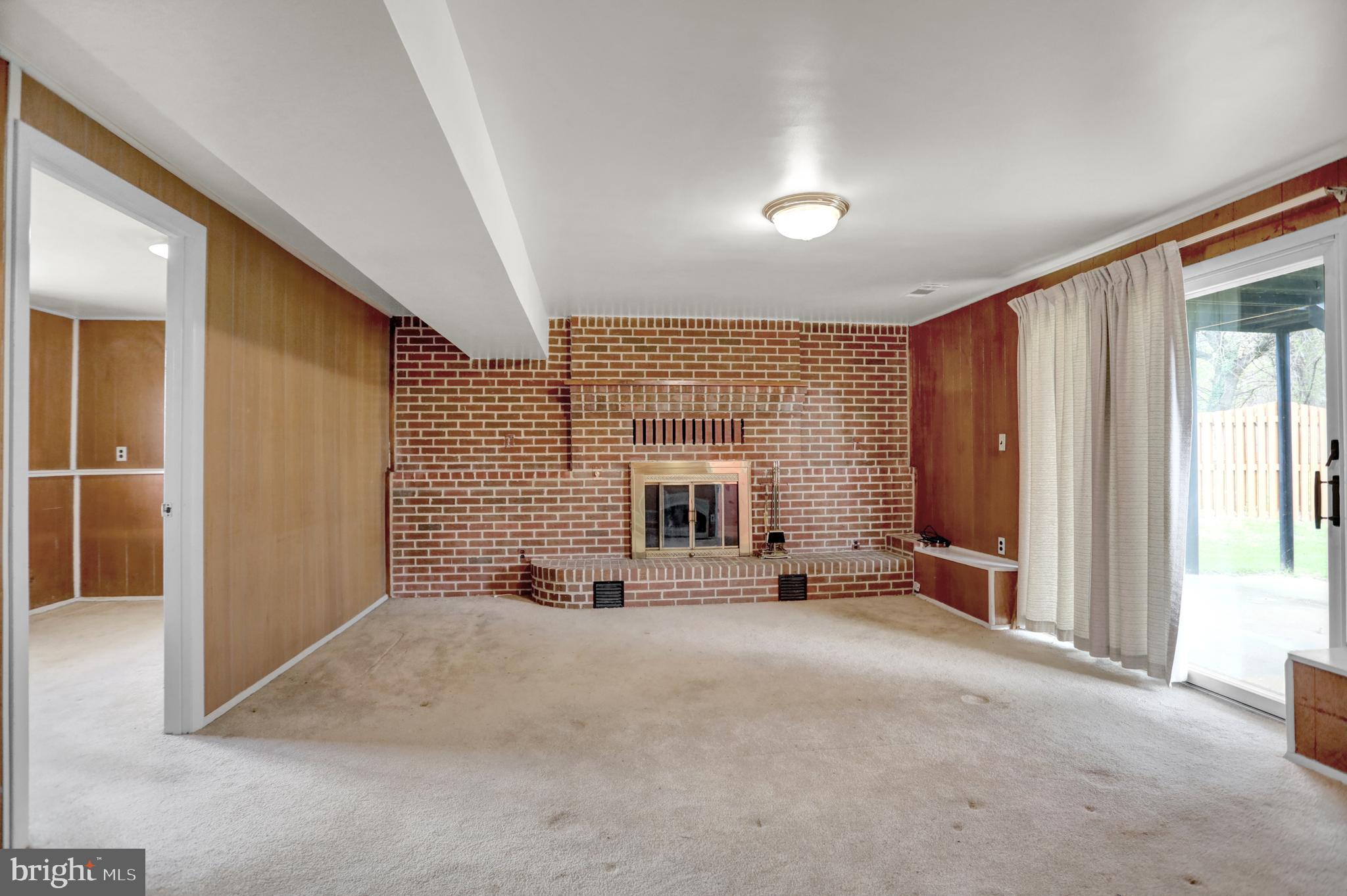 RIPPLING RIDGE - Residential