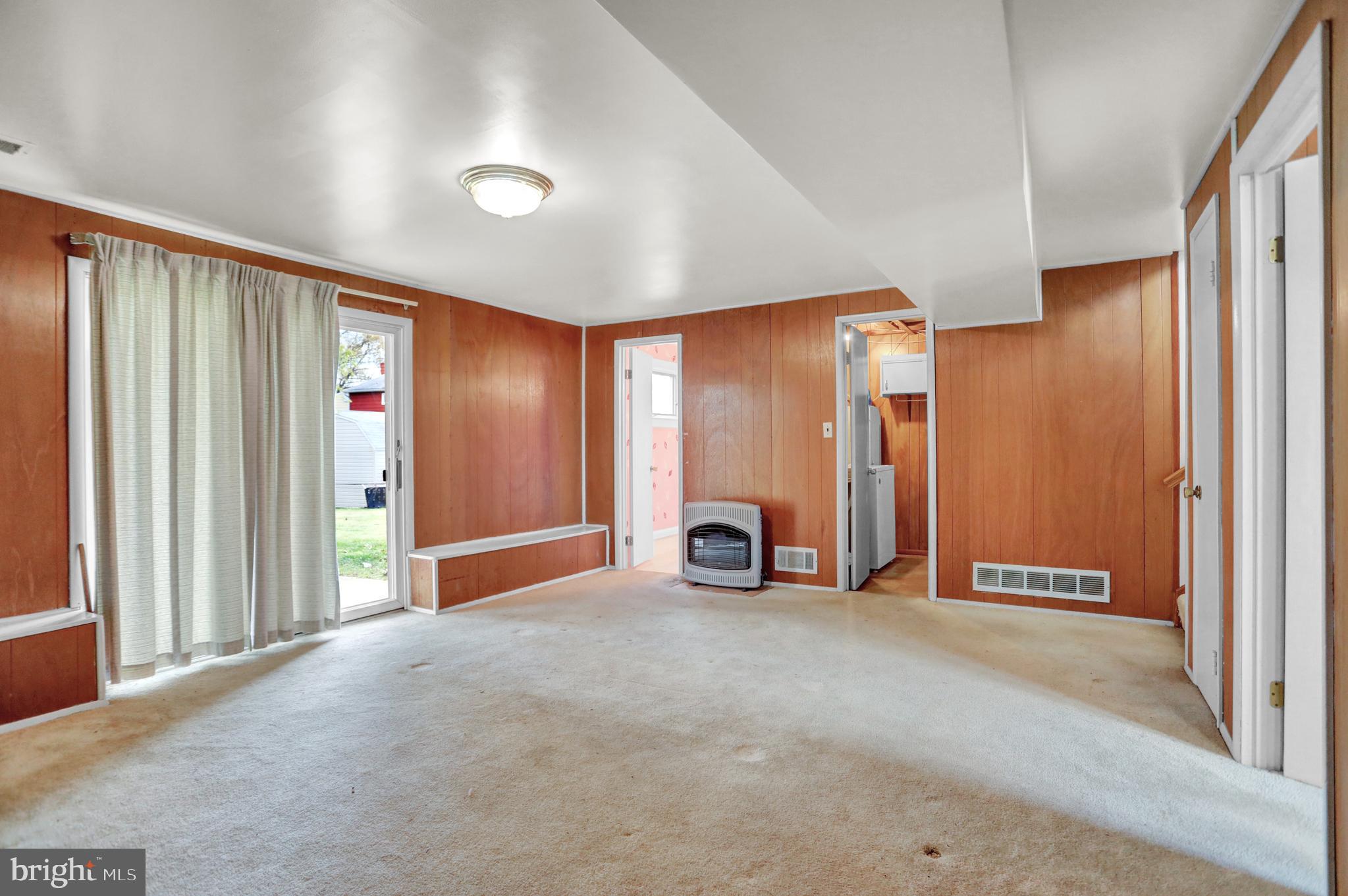 RIPPLING RIDGE - Residential