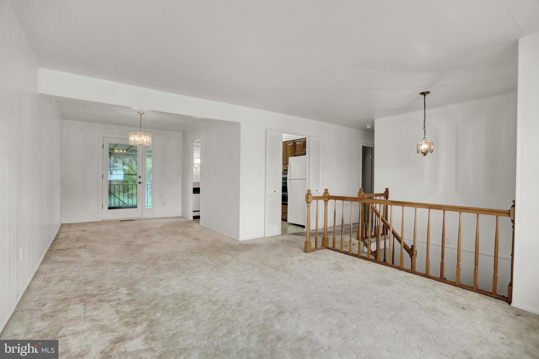 RIPPLING RIDGE - Residential