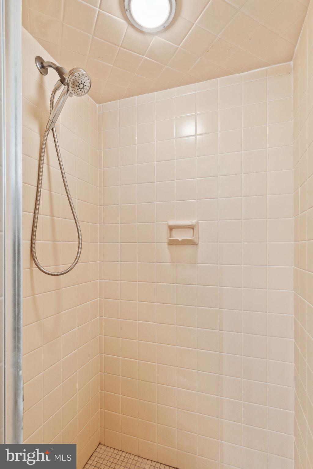 WYNDMOOR - Residential