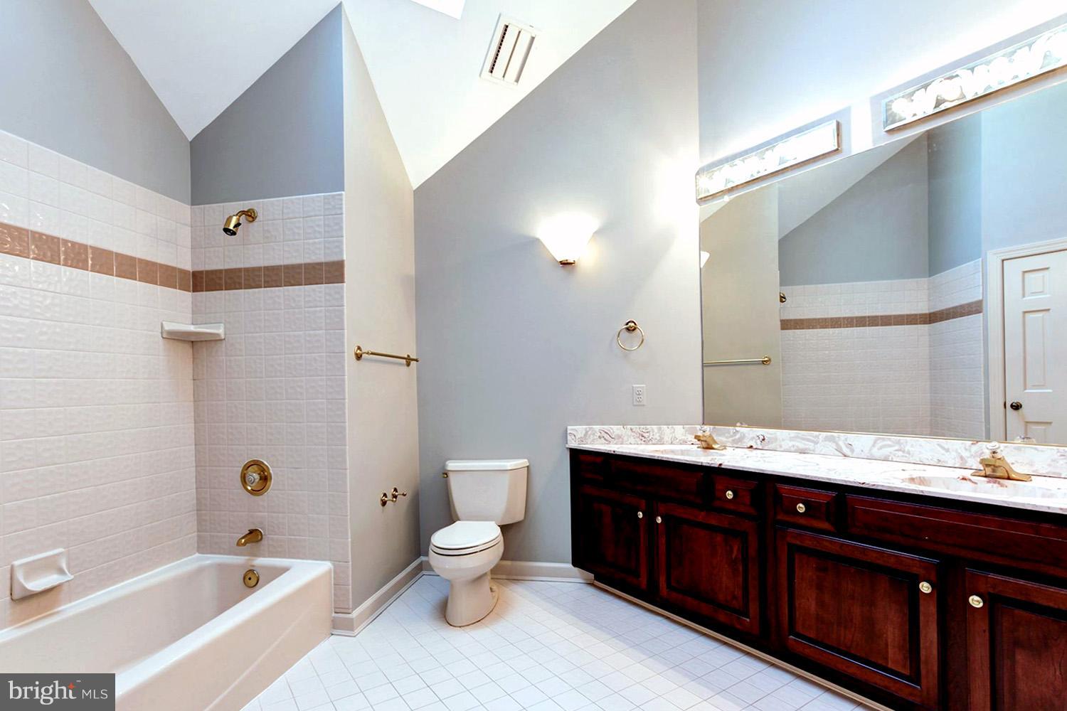 SOUTH RIVER LANDING - Residential