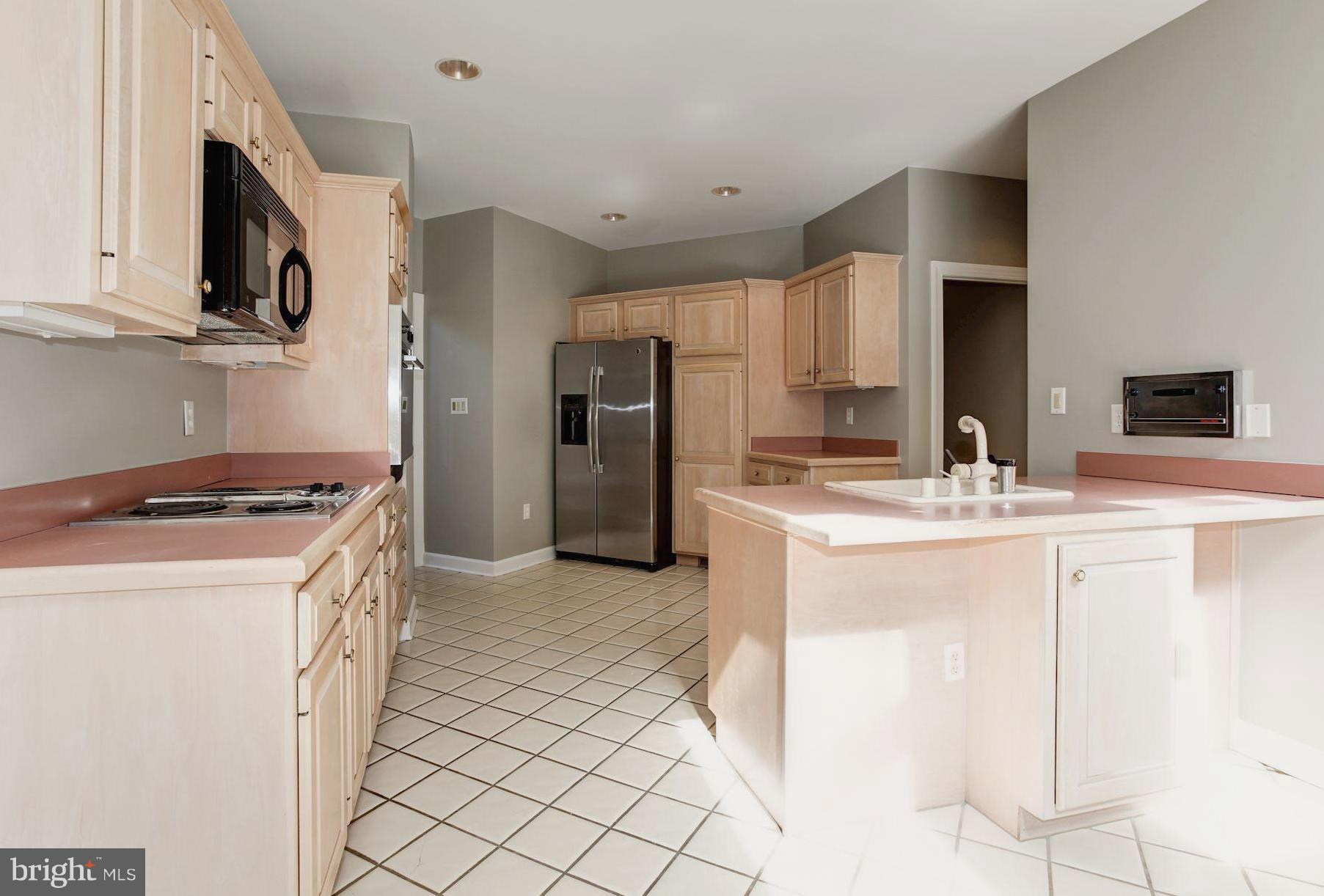 SOUTH RIVER LANDING - Residential