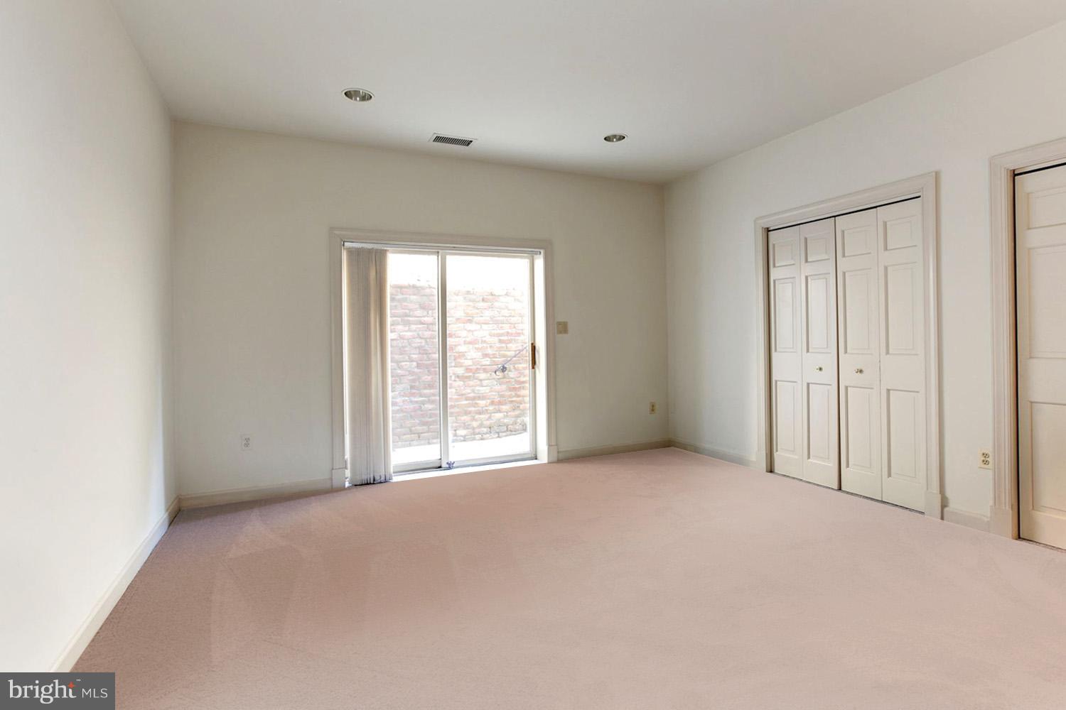 SOUTH RIVER LANDING - Residential