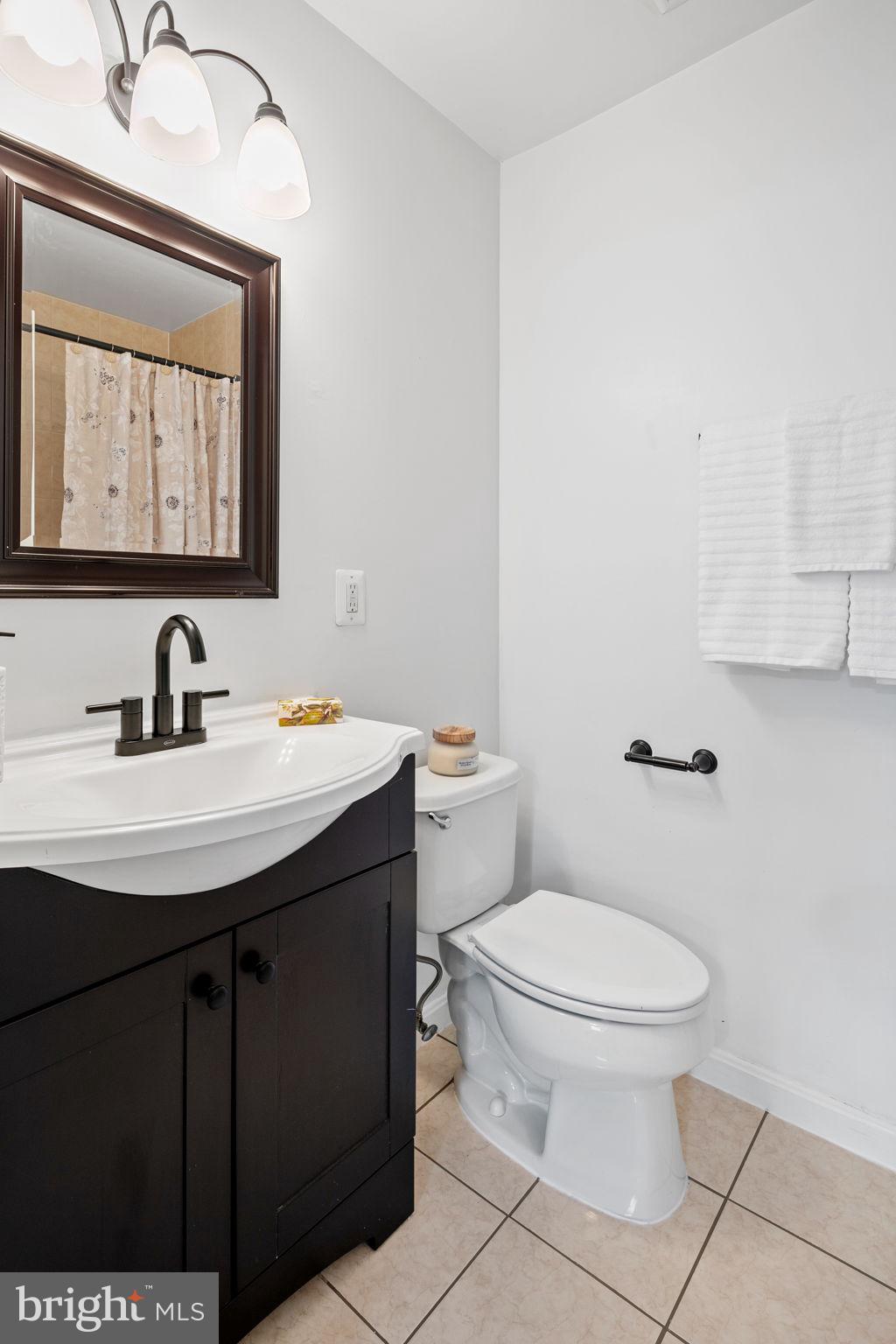 LAKE RIDGE - ANTIETAM - Residential