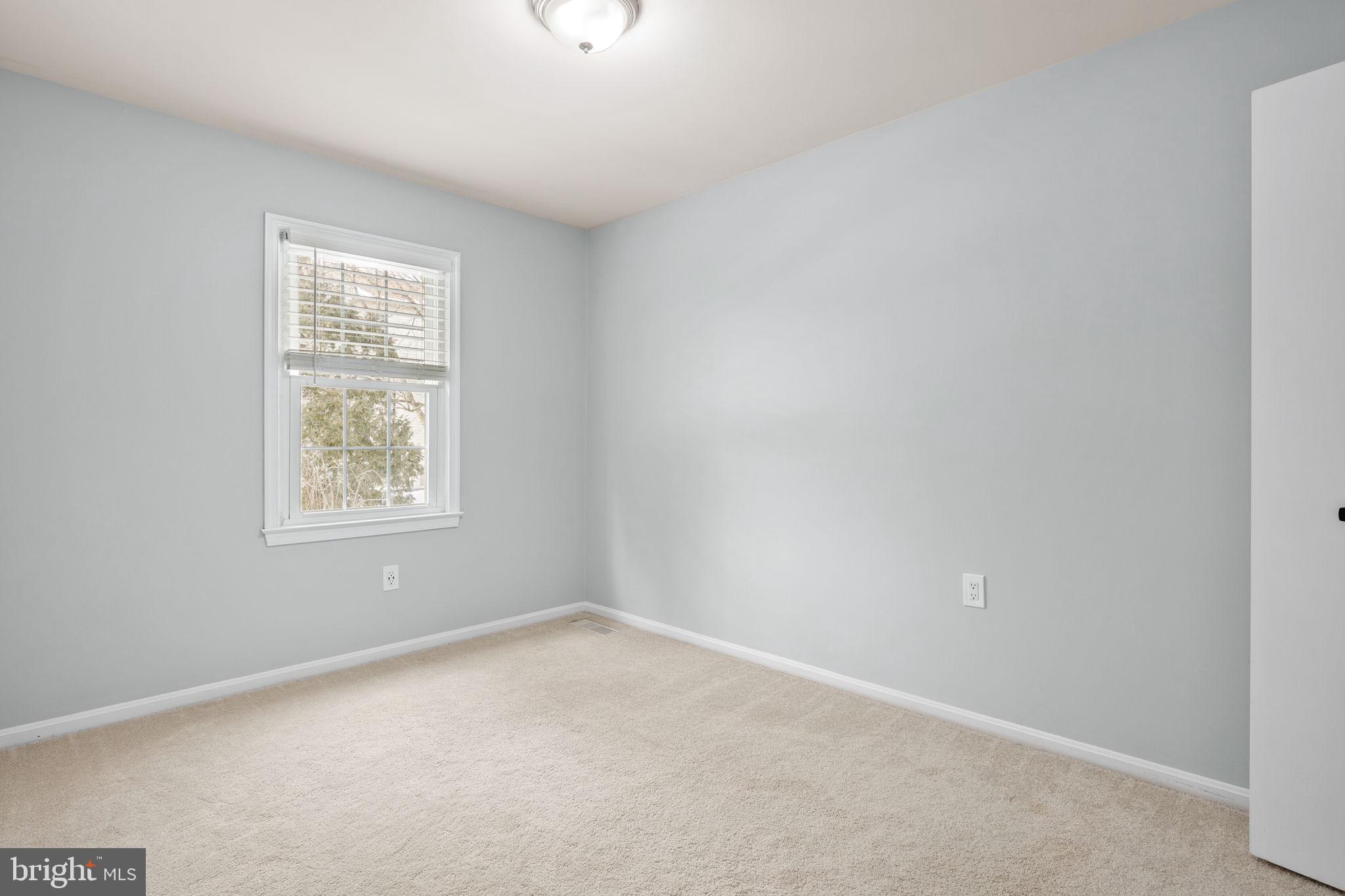 LAKE RIDGE - ANTIETAM - Residential