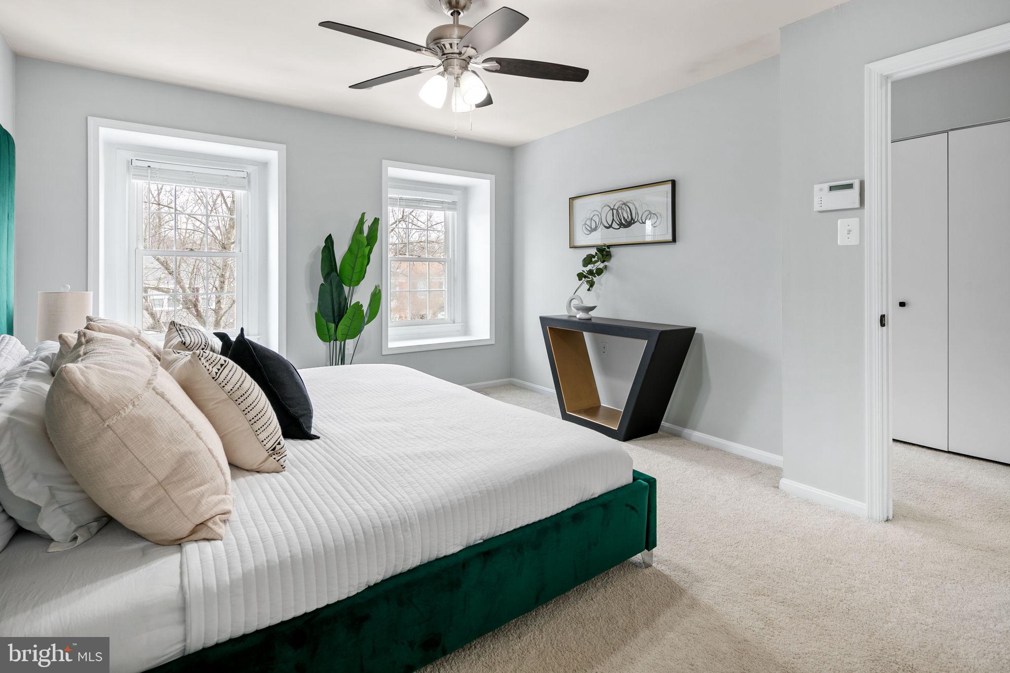 LAKE RIDGE - ANTIETAM - Residential