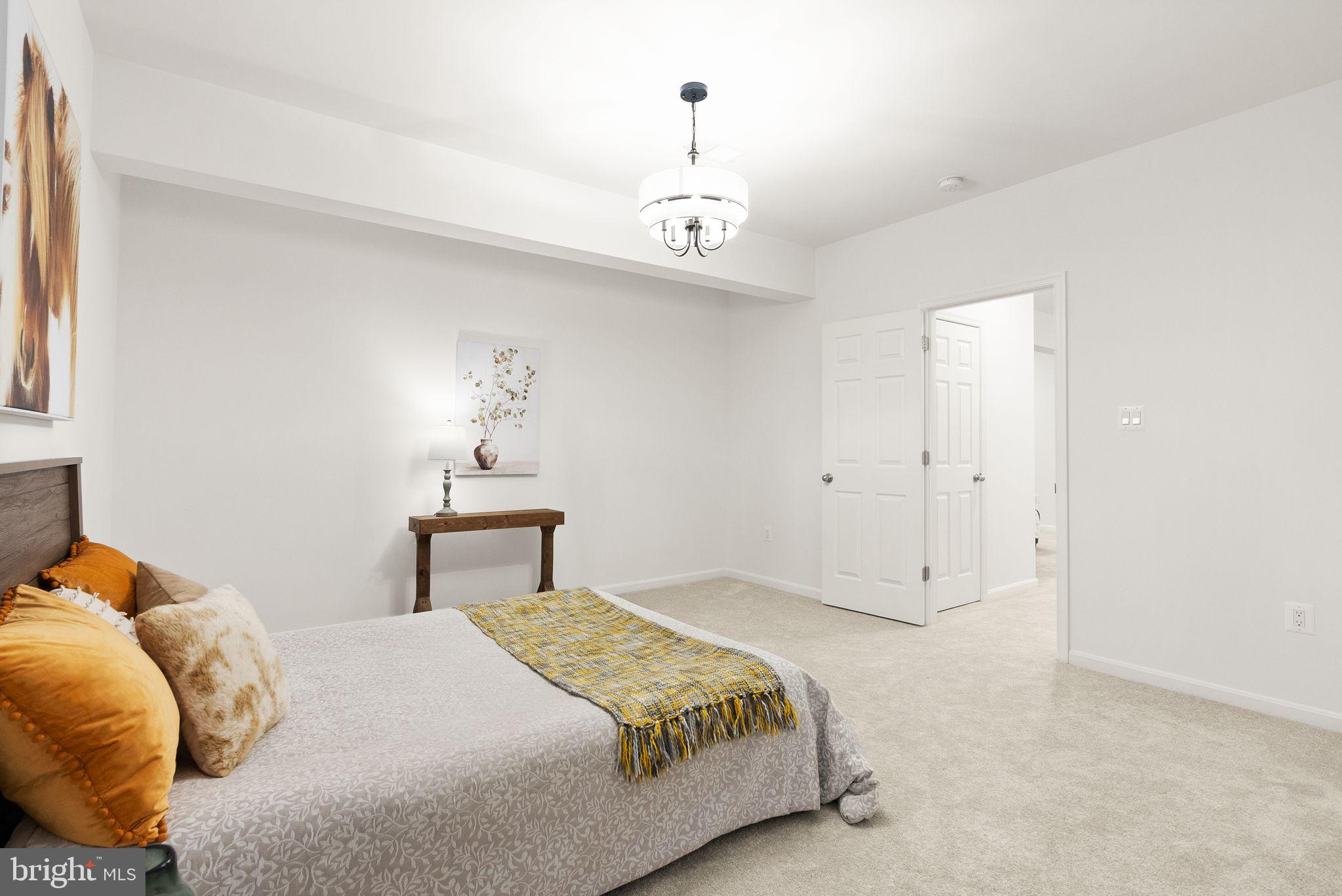 BRIARFIELD ESTATES - Residential