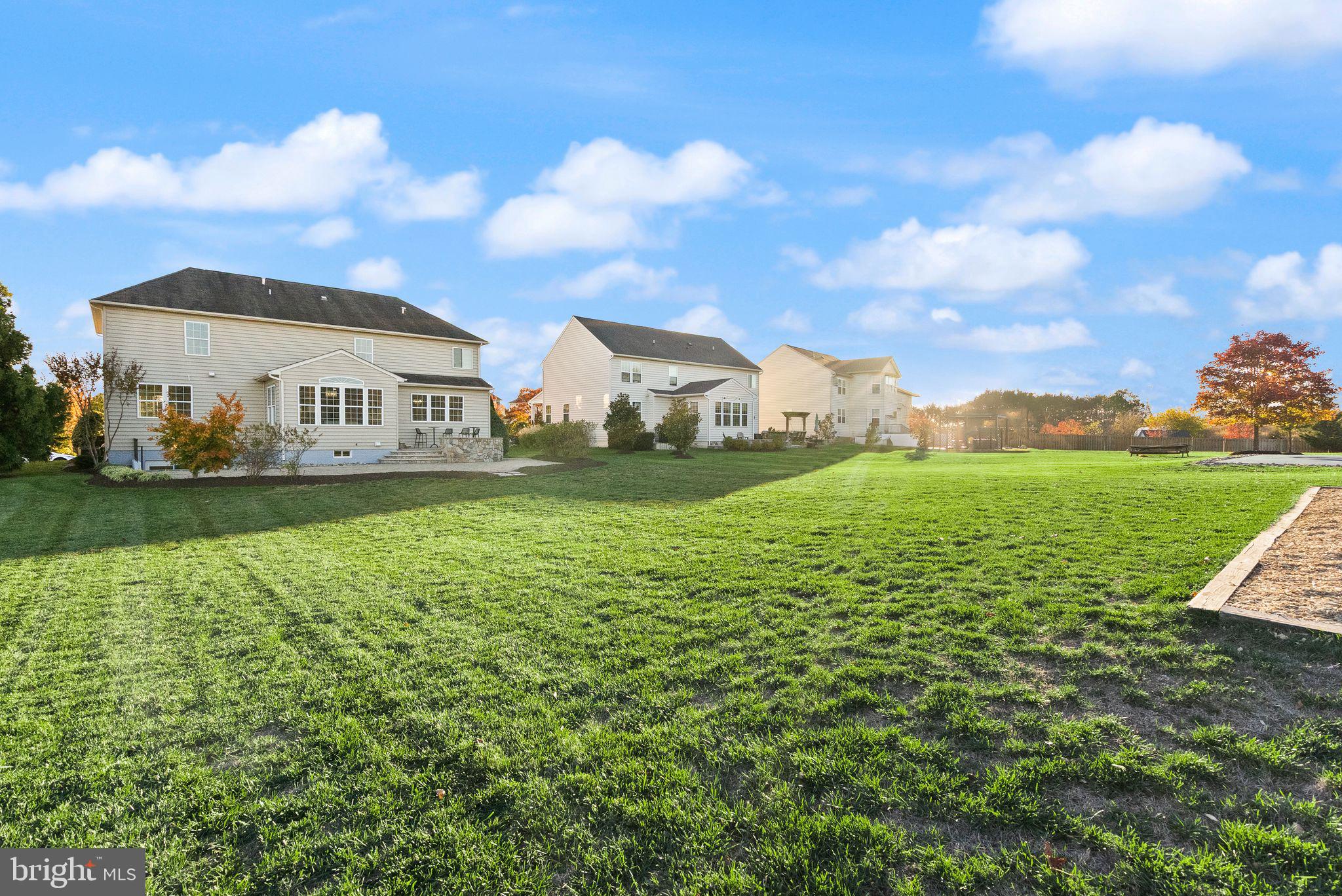 BRIARFIELD ESTATES - Residential