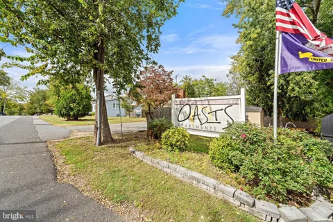 MLS: NJCD2120490