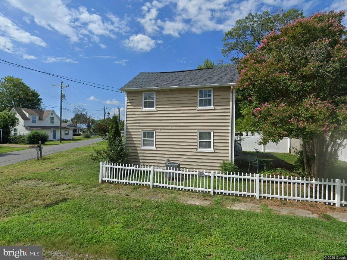 217 Vernon Street