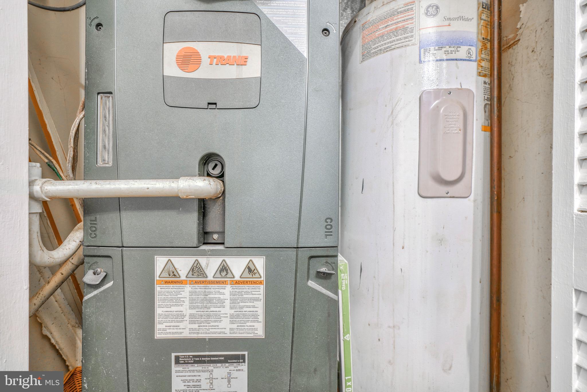 WHISPERING WOODS - Residential