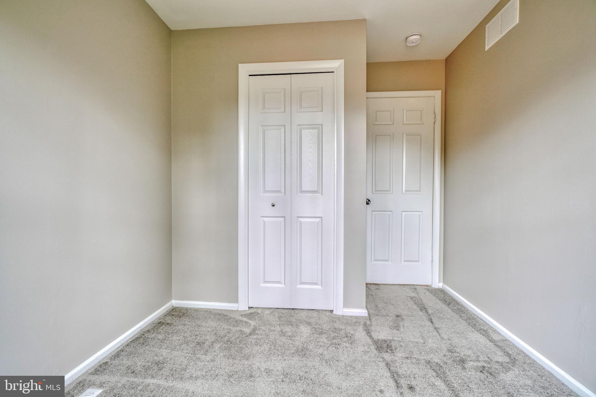 WHISPERING WOODS - Residential